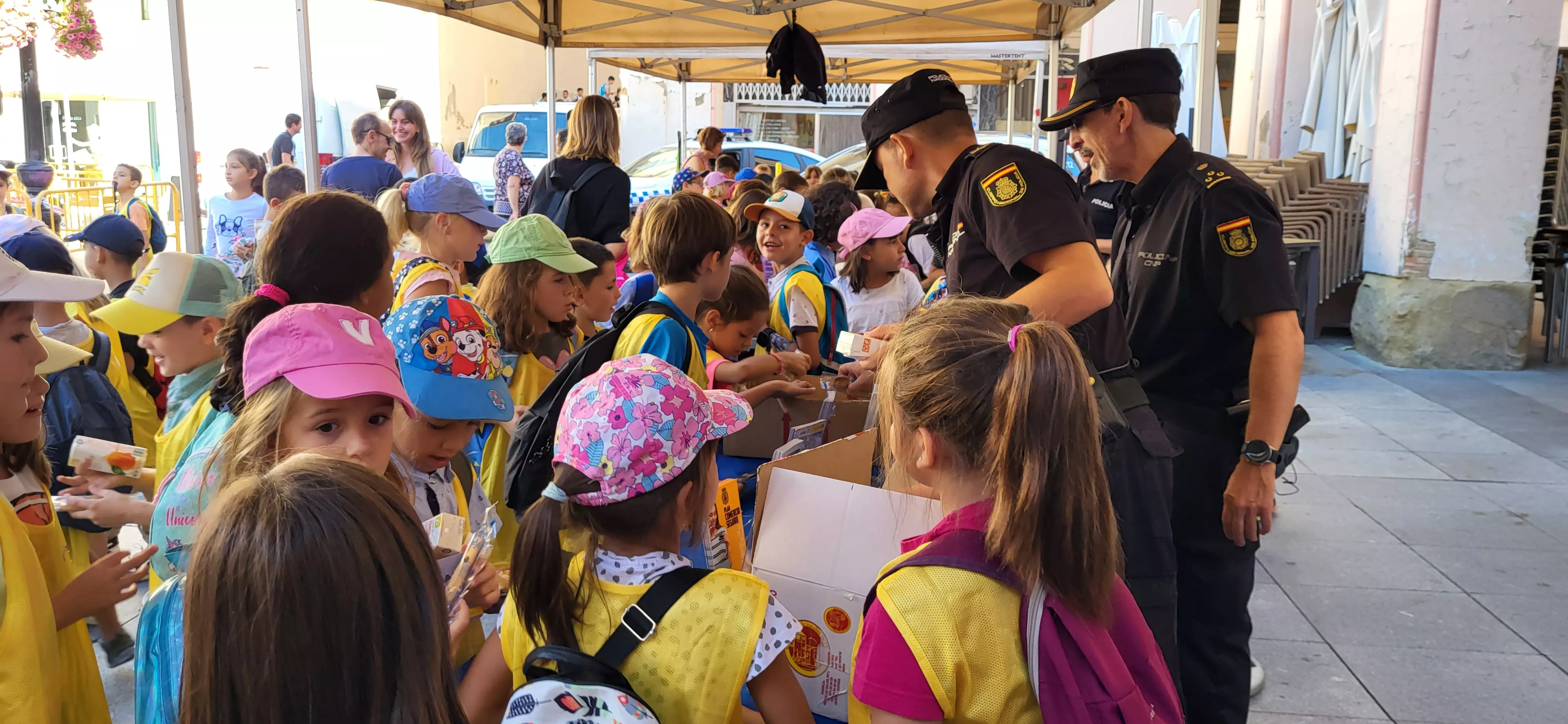 Exhibición de medio y especialidades policiales en Huesca. Foto Mercedes Manterola
