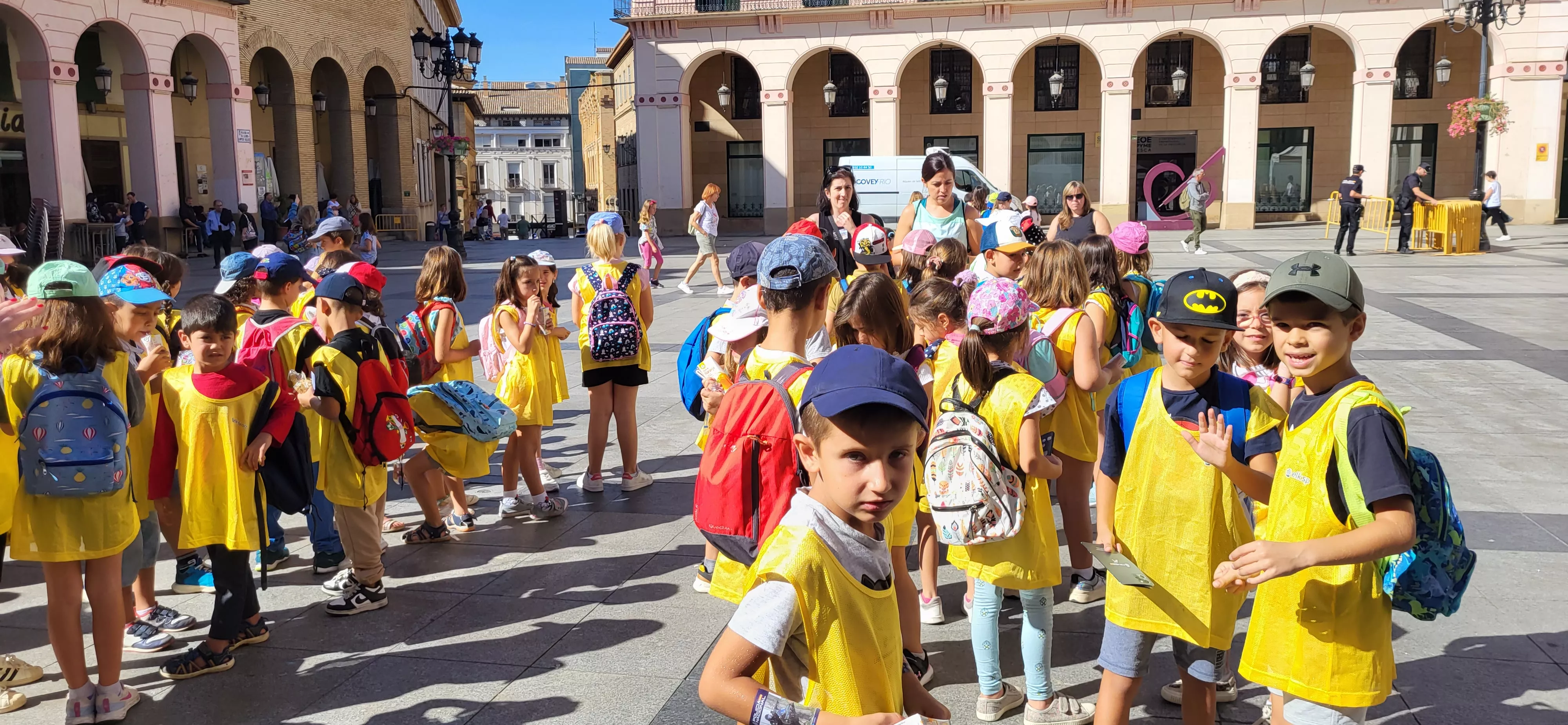 Exhibición de medio y especialidades policiales en Huesca. Foto Mercedes Manterola