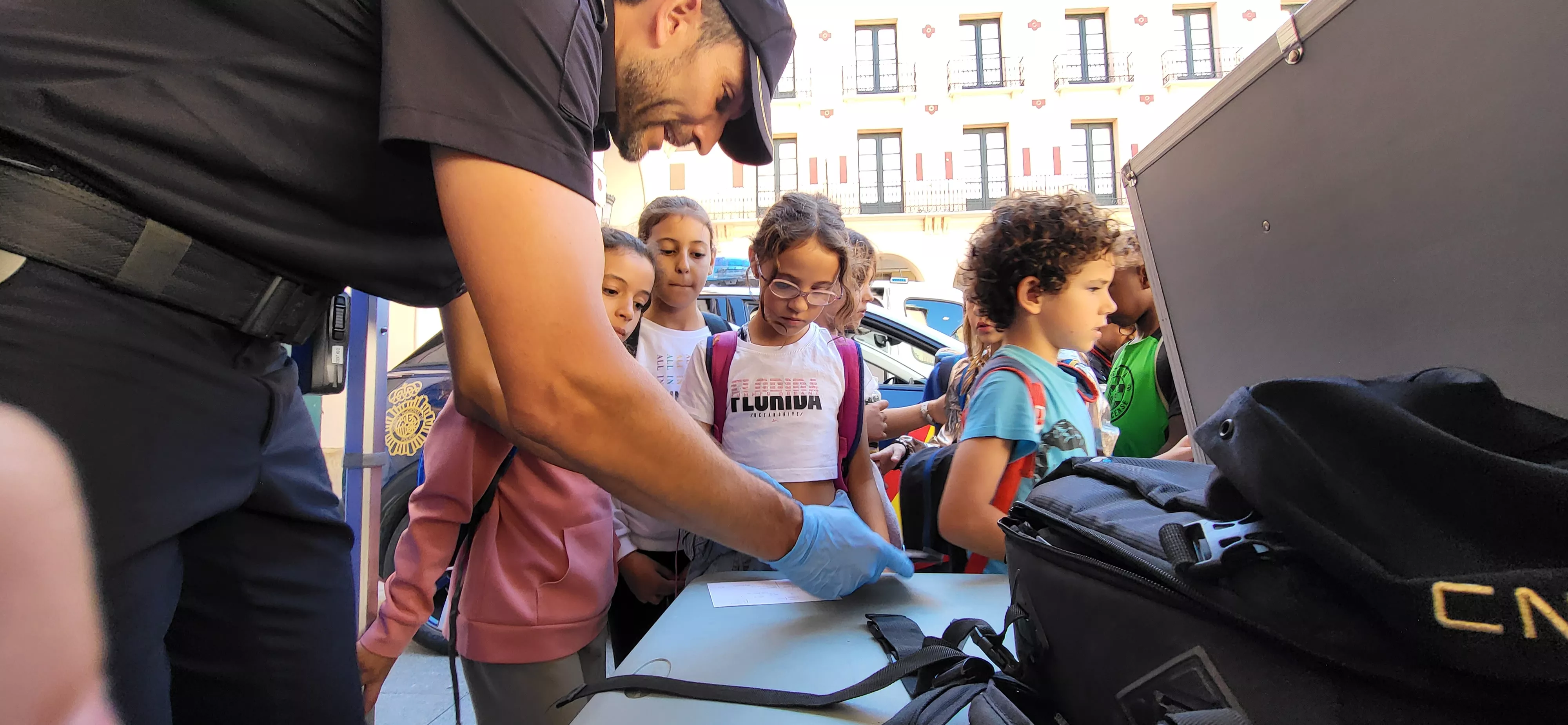 Exhibición de medio y especialidades policiales en Huesca. Foto Mercedes Manterola