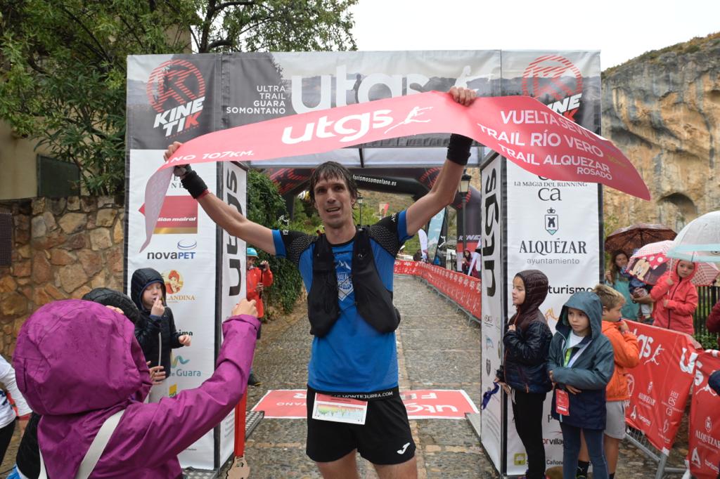 Ander Erice vencedor Ultra Trail. FOTO Gonzalo Ocampo Fotógrafos CANO