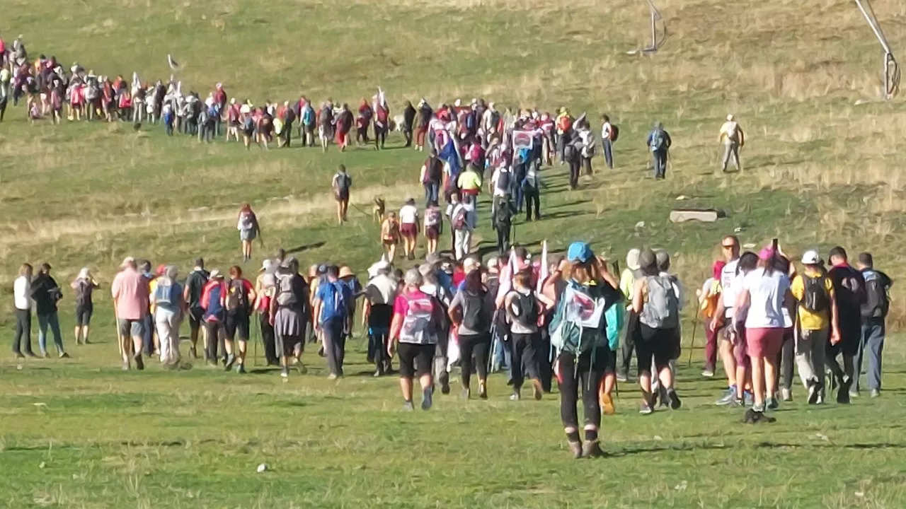  Marcha reivindicativa al collado de Canal Roya.