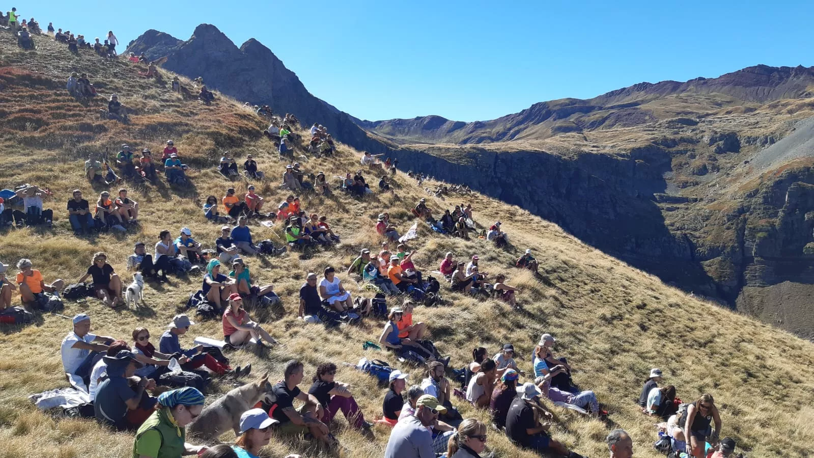  Marcha reivindicativa al collado de Canal Roya.