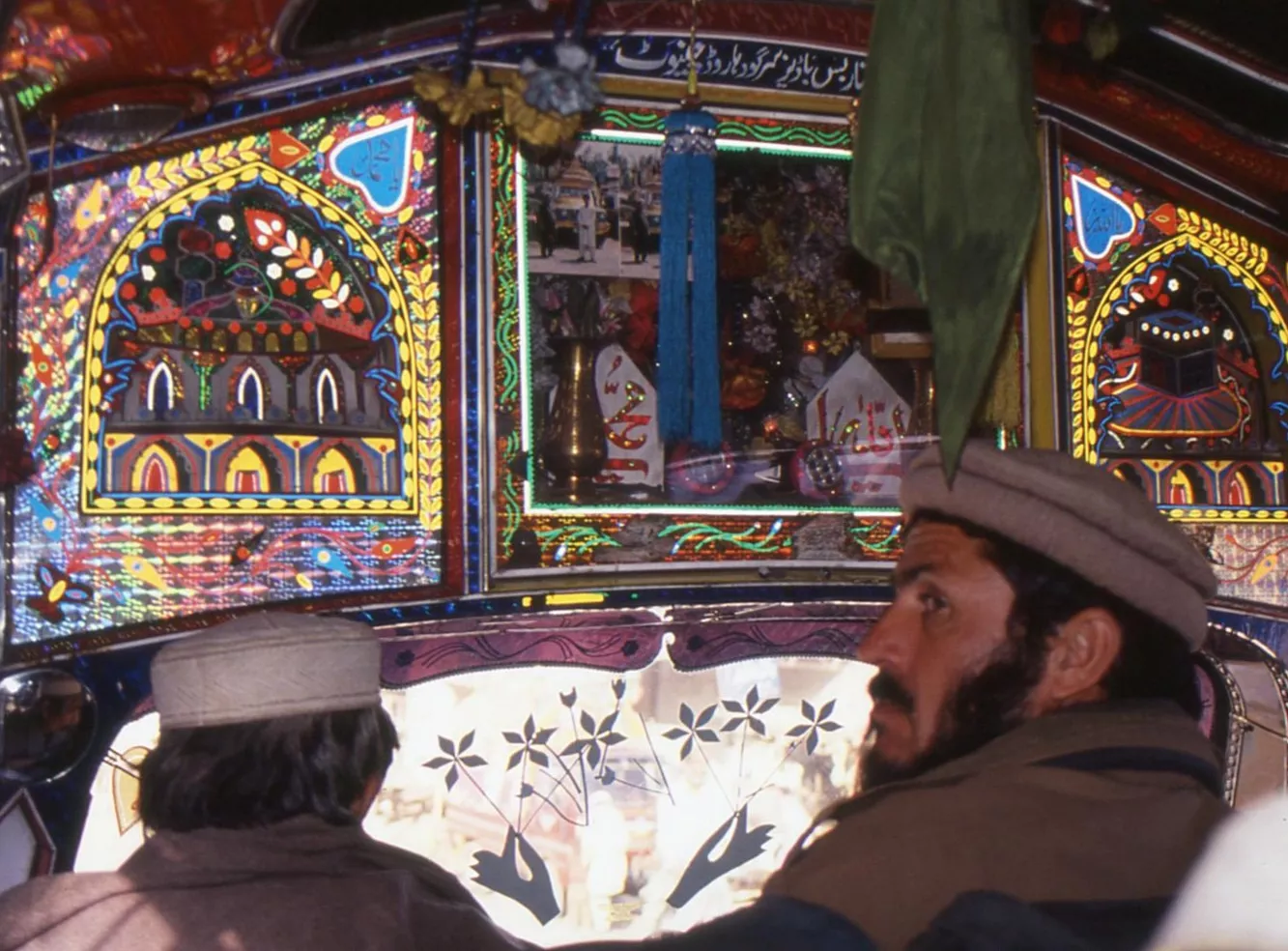 Visita de Marco Pascual a Darra.