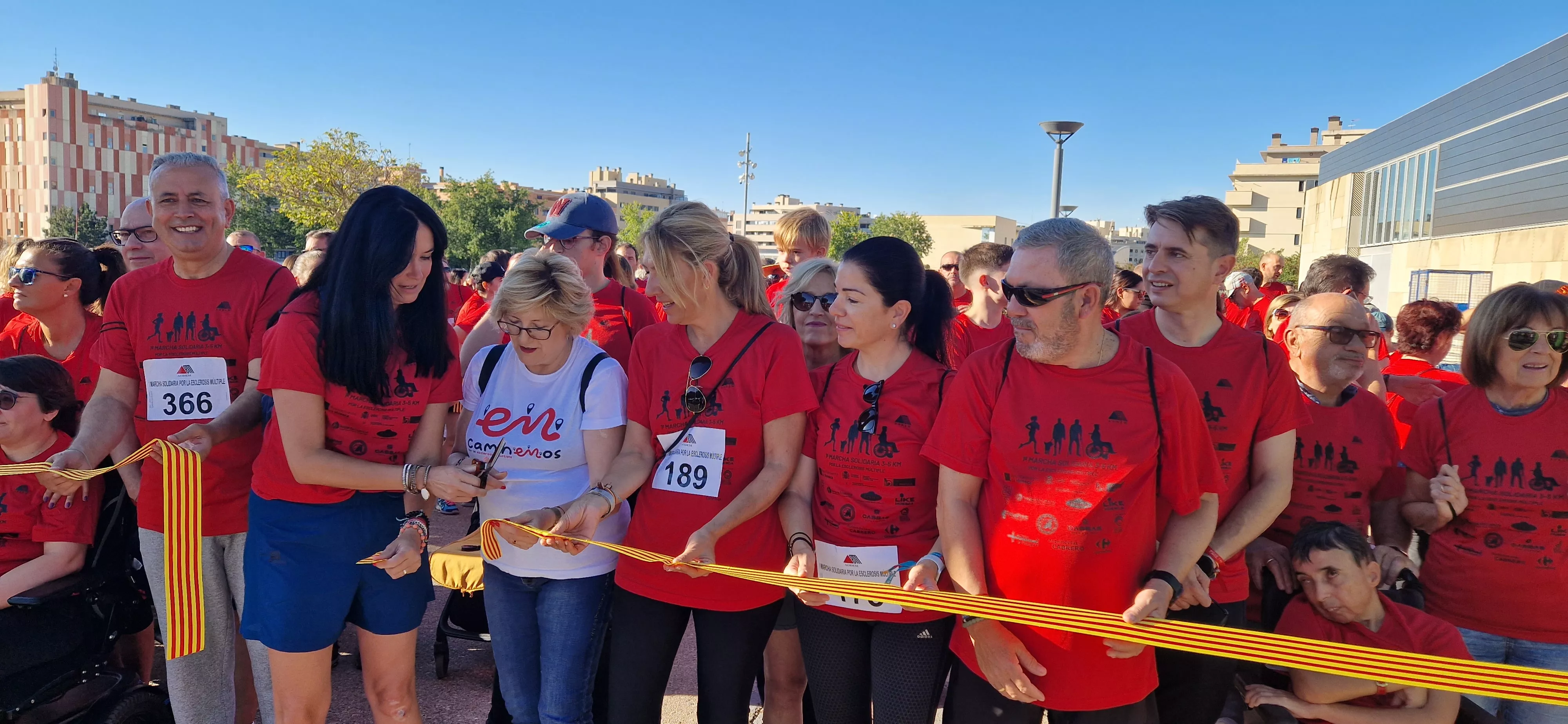 I Marcha por la Esclerosis Múltiple en Huesca. Foto Myriam Martínez 