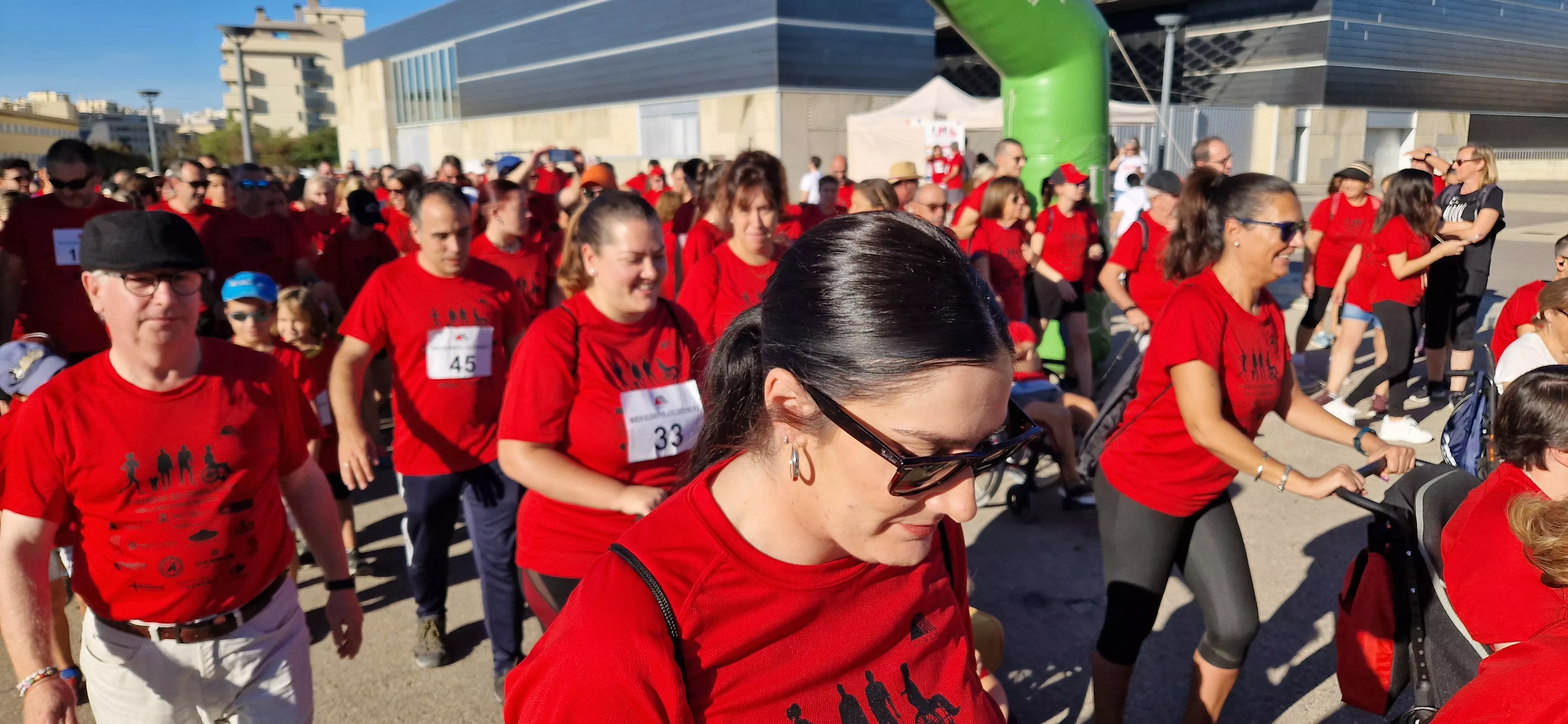 I Marcha por la Esclerosis Múltiple en Huesca. Foto Myriam Martínez 