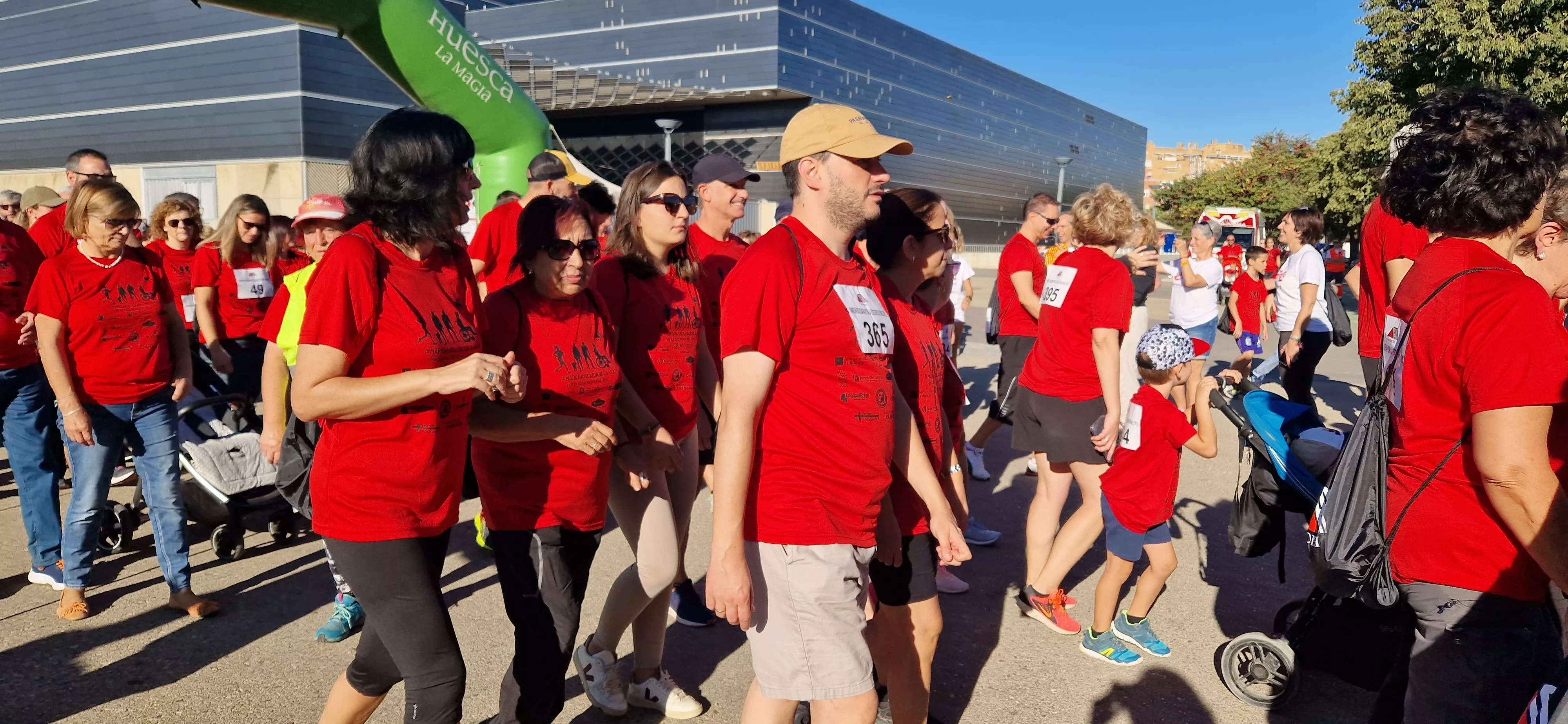 I Marcha por la Esclerosis Múltiple en Huesca. Foto Myriam Martínez 
