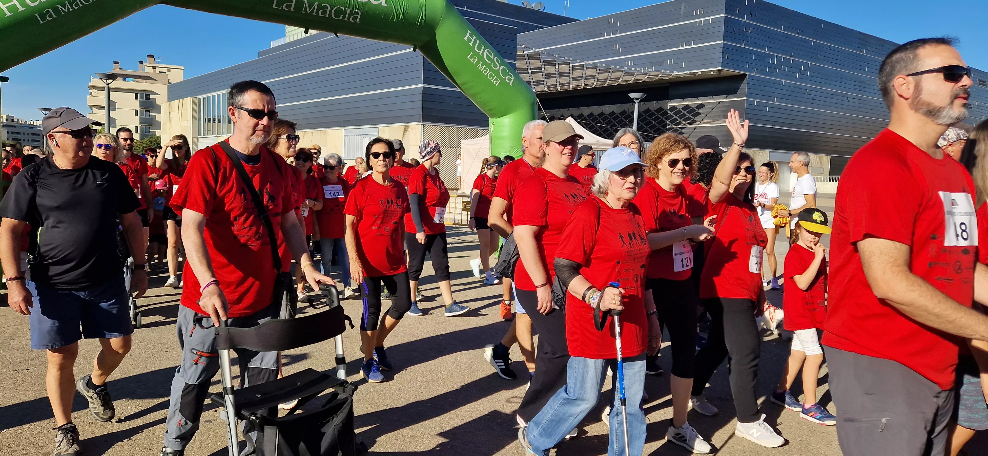 I Marcha por la Esclerosis Múltiple en Huesca. Foto Myriam Martínez 