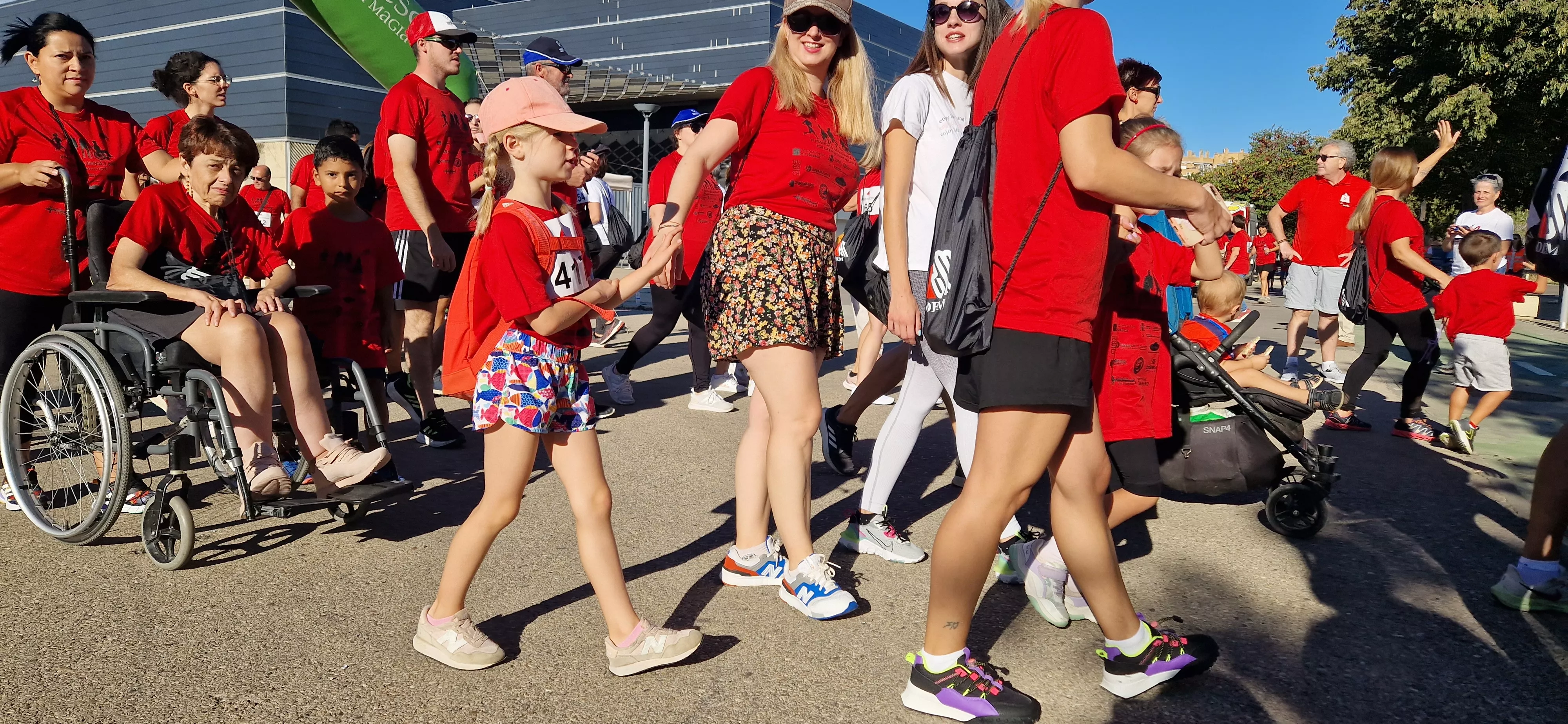 I Marcha por la Esclerosis Múltiple en Huesca. Foto Myriam Martínez 