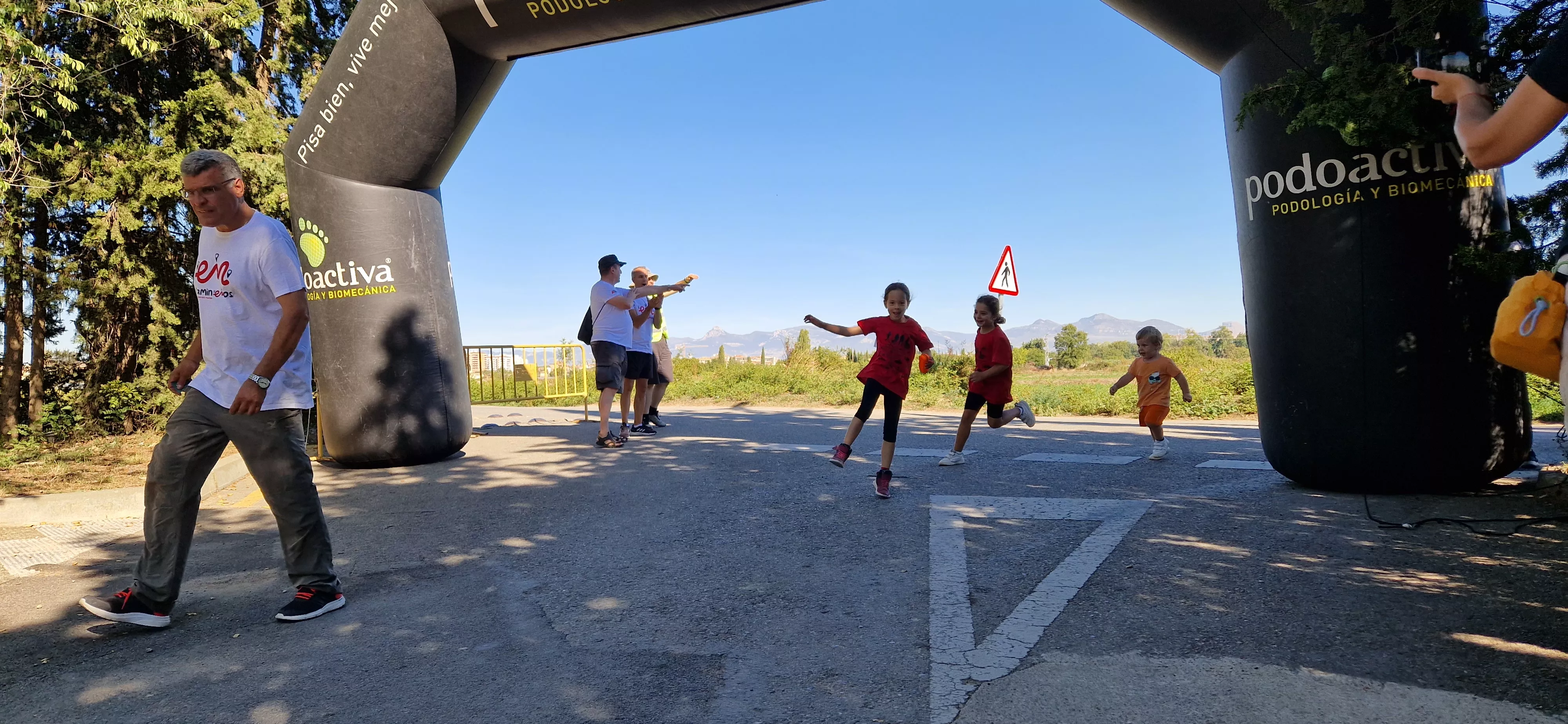 I Marcha por la Esclerosis Múltiple en Huesca. Foto Myriam Martínez 