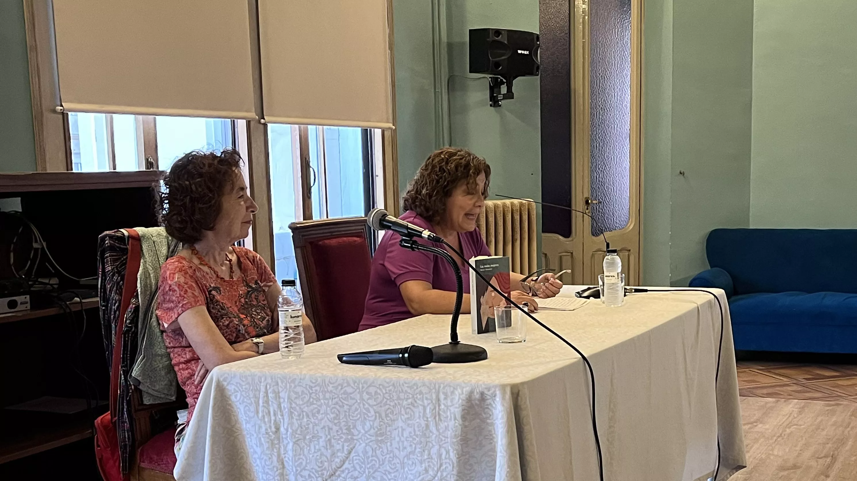 Marilar Aleixandre presenta en Huesca su libro Las malas mujeres. Foto Mercedes Manterola