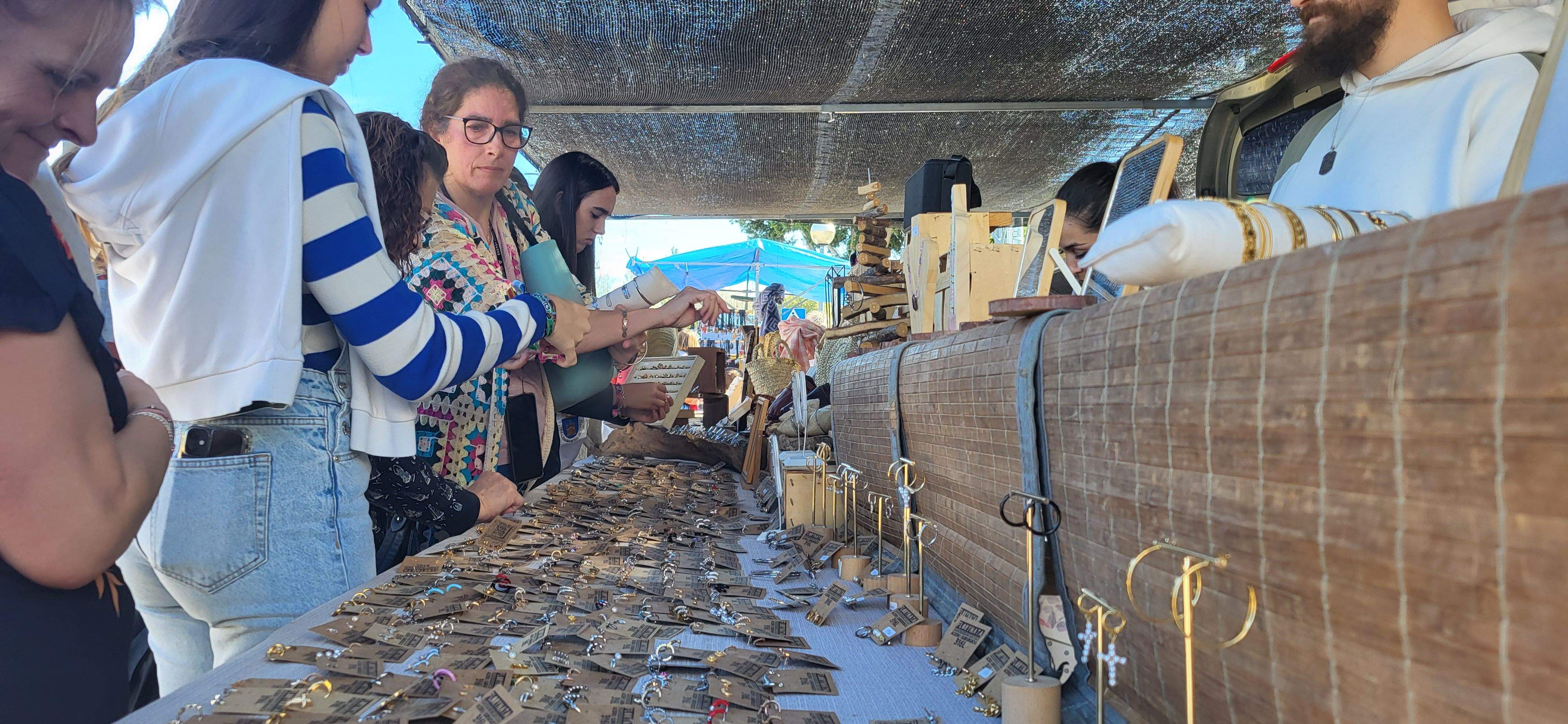 XXVI edición de la Feria de Alternativas Rurales del Prepirineo de Ayerbe. Foto Myriam Martínez