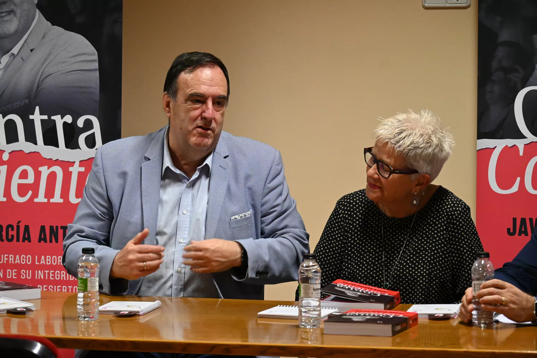 Presentación de Contracorriente de Javier García Antón en Sariñena. Foto Carlos Jalle González