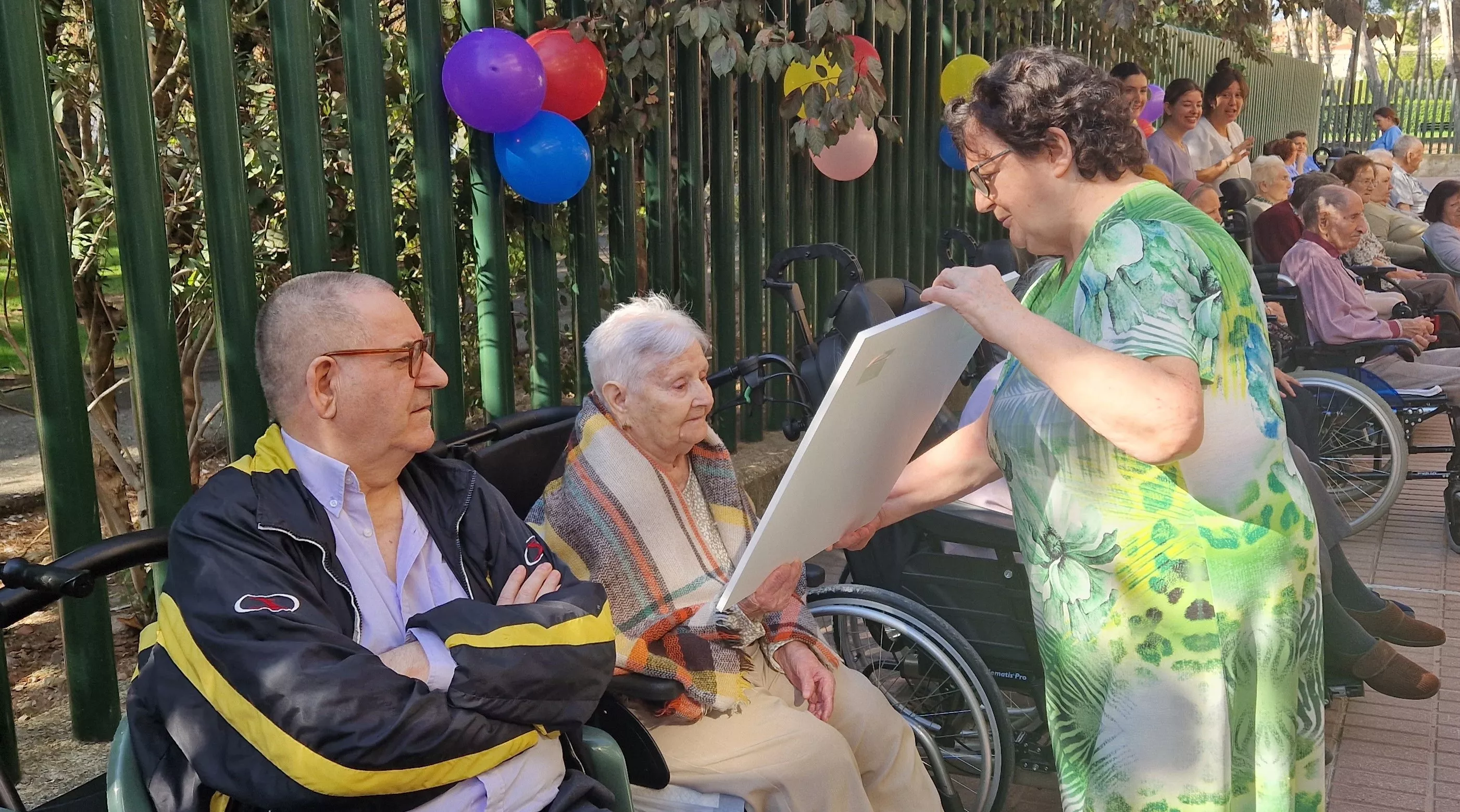 Centenario de Francisco Teringuer en la Residencia Sagrada Familia de Huesca. Foto Myriam Martínez 