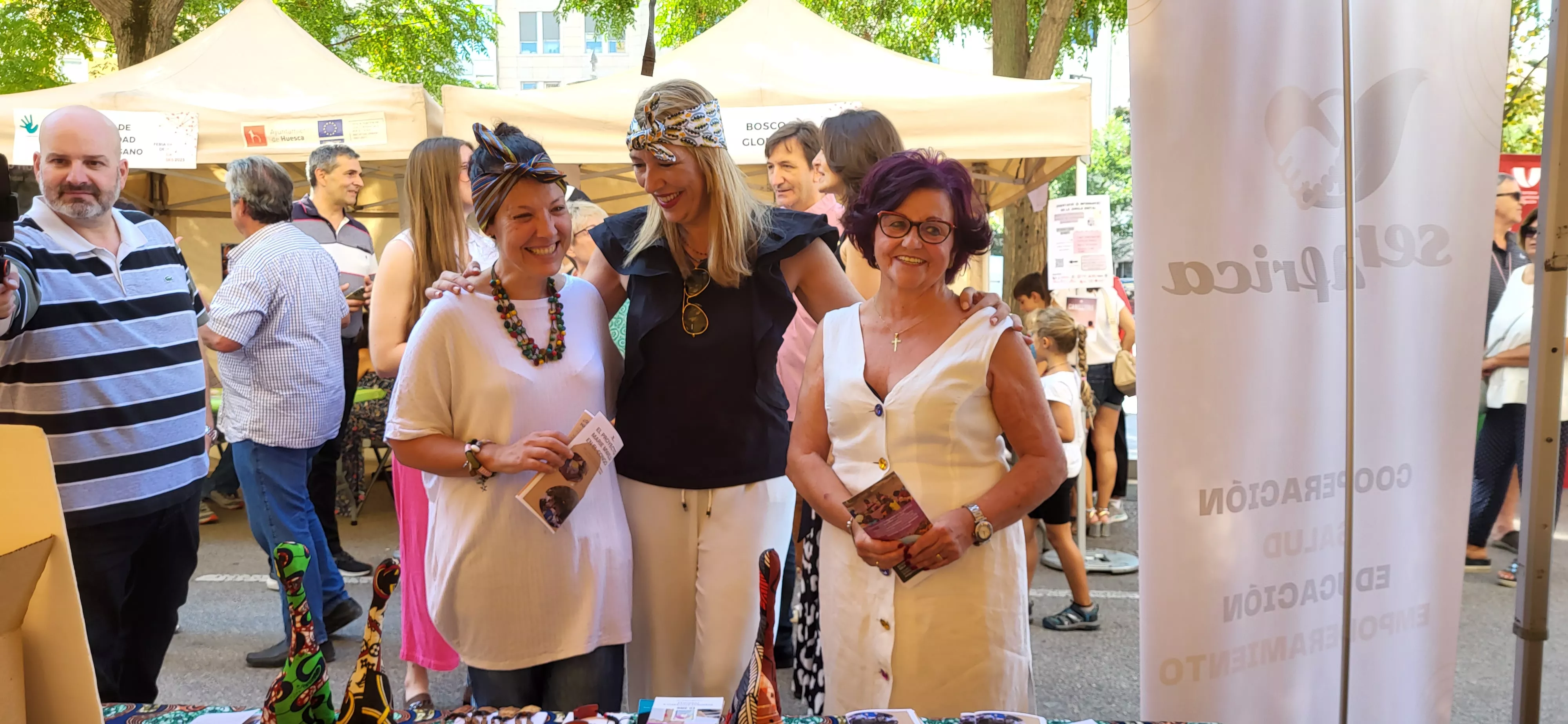 Feria de Entidades celebrada en Huesca. Foto: Mercedes Manterola