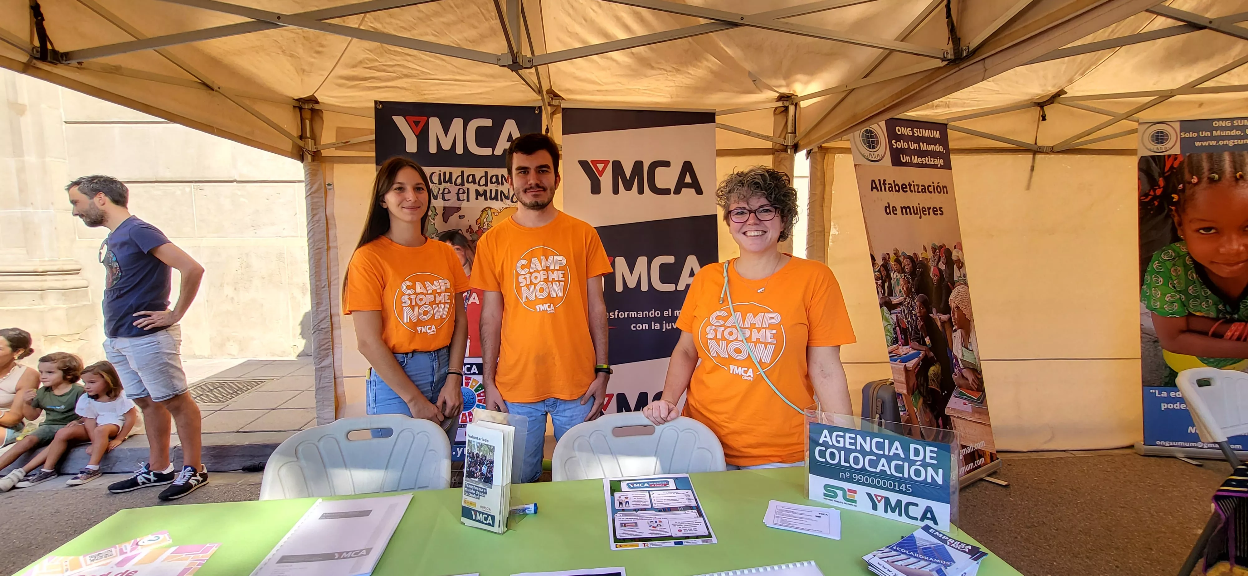 Feria de Entidades celebrada en Huesca. Foto: Mercedes Manterola