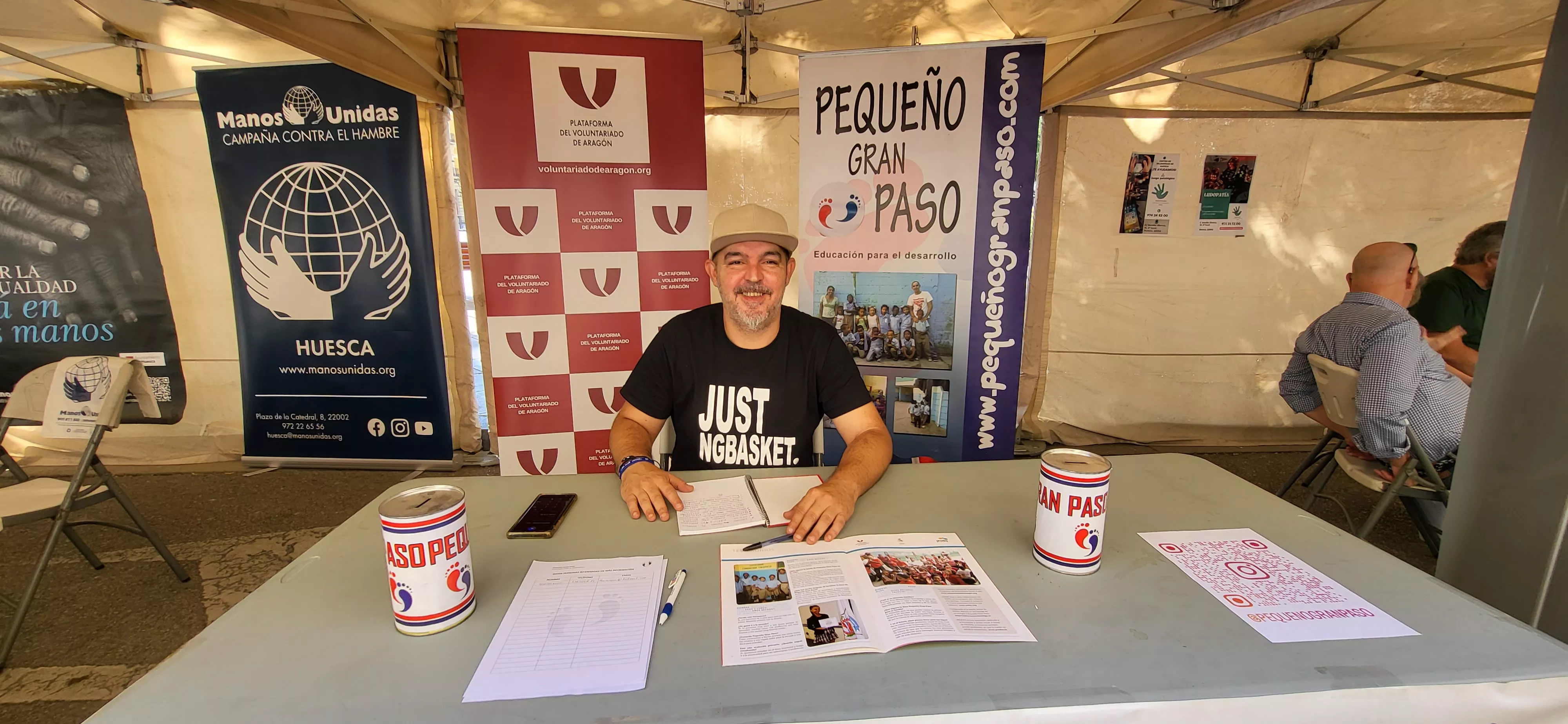 Feria de Entidades celebrada en Huesca. Foto: Mercedes Manterola