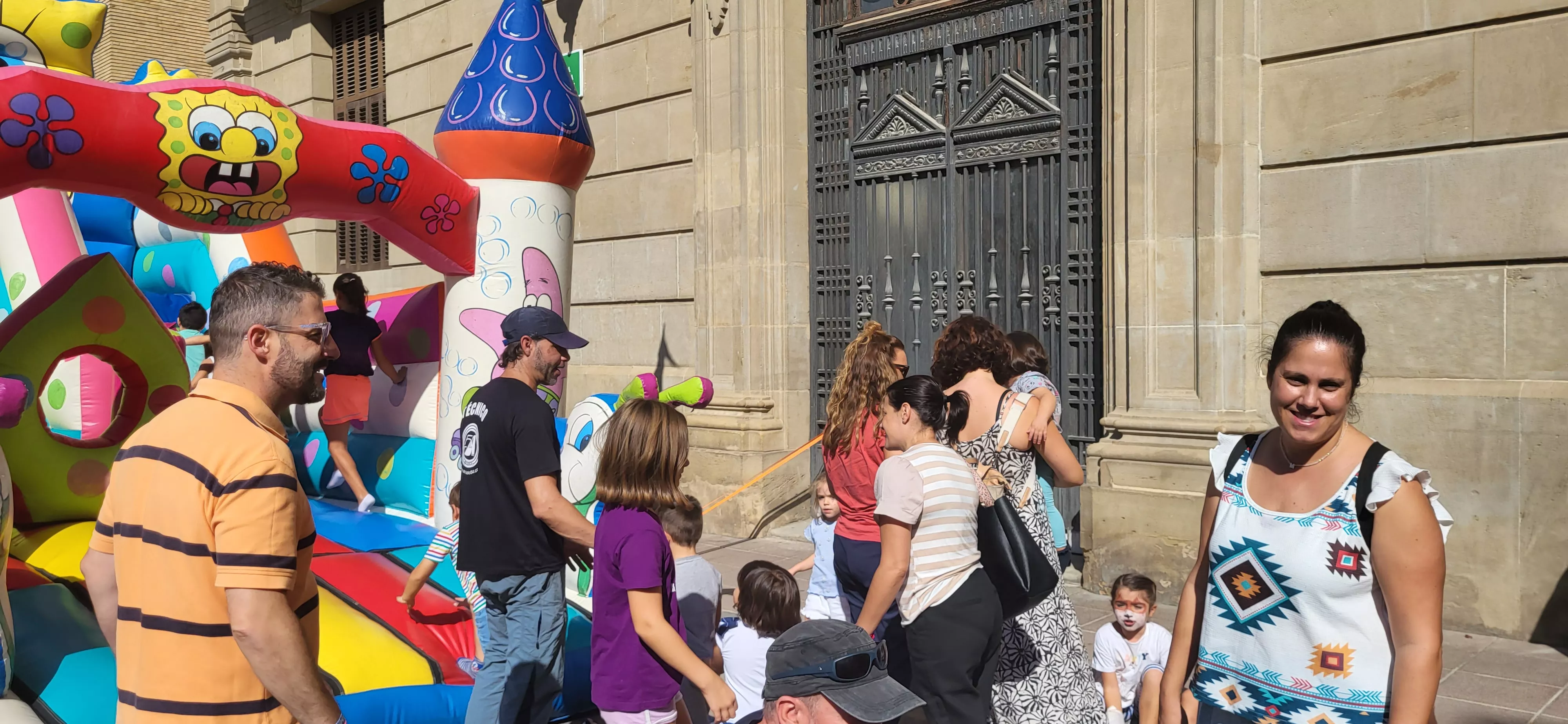 Feria de Entidades celebrada en Huesca. Foto: Mercedes Manterola