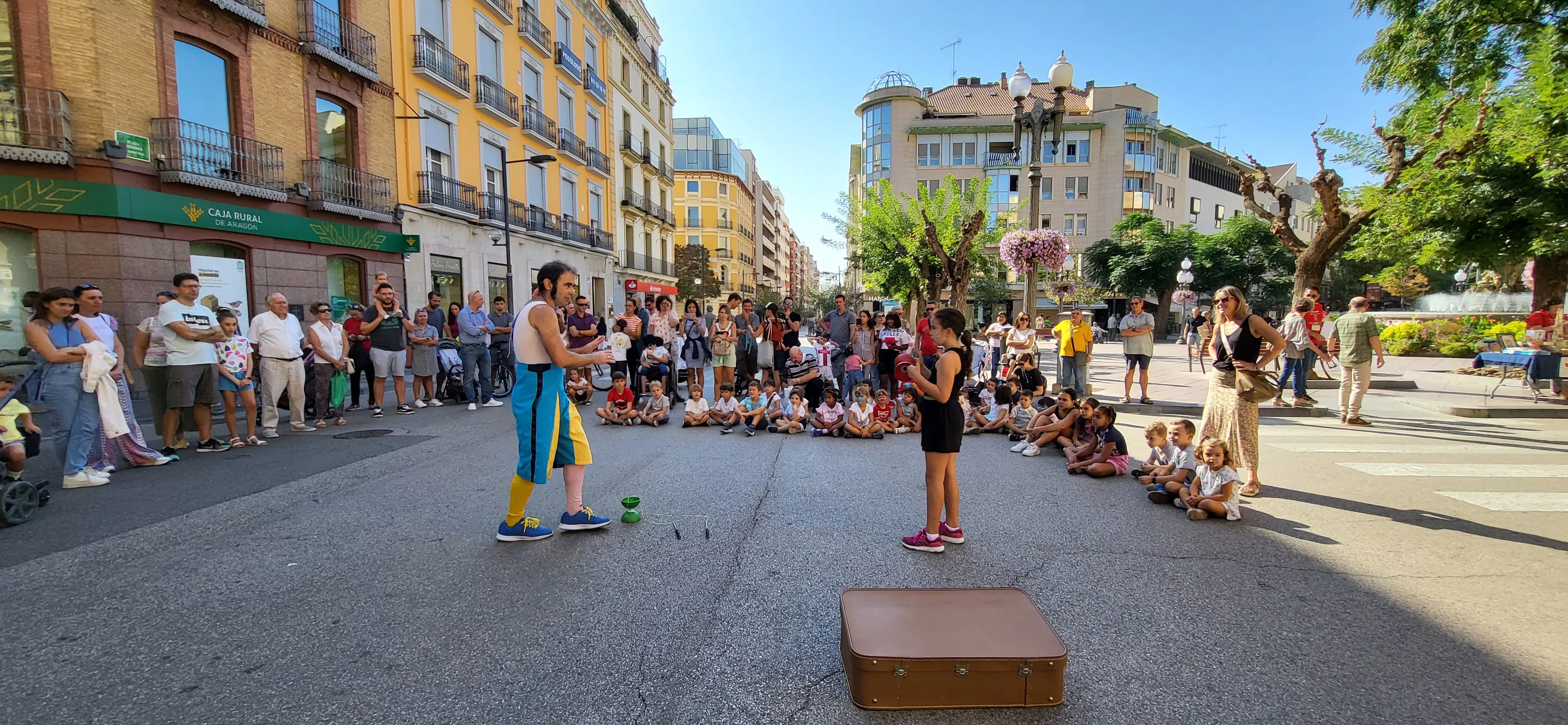 Feria de Entidades celebrada en Huesca. Foto: Mercedes Manterola