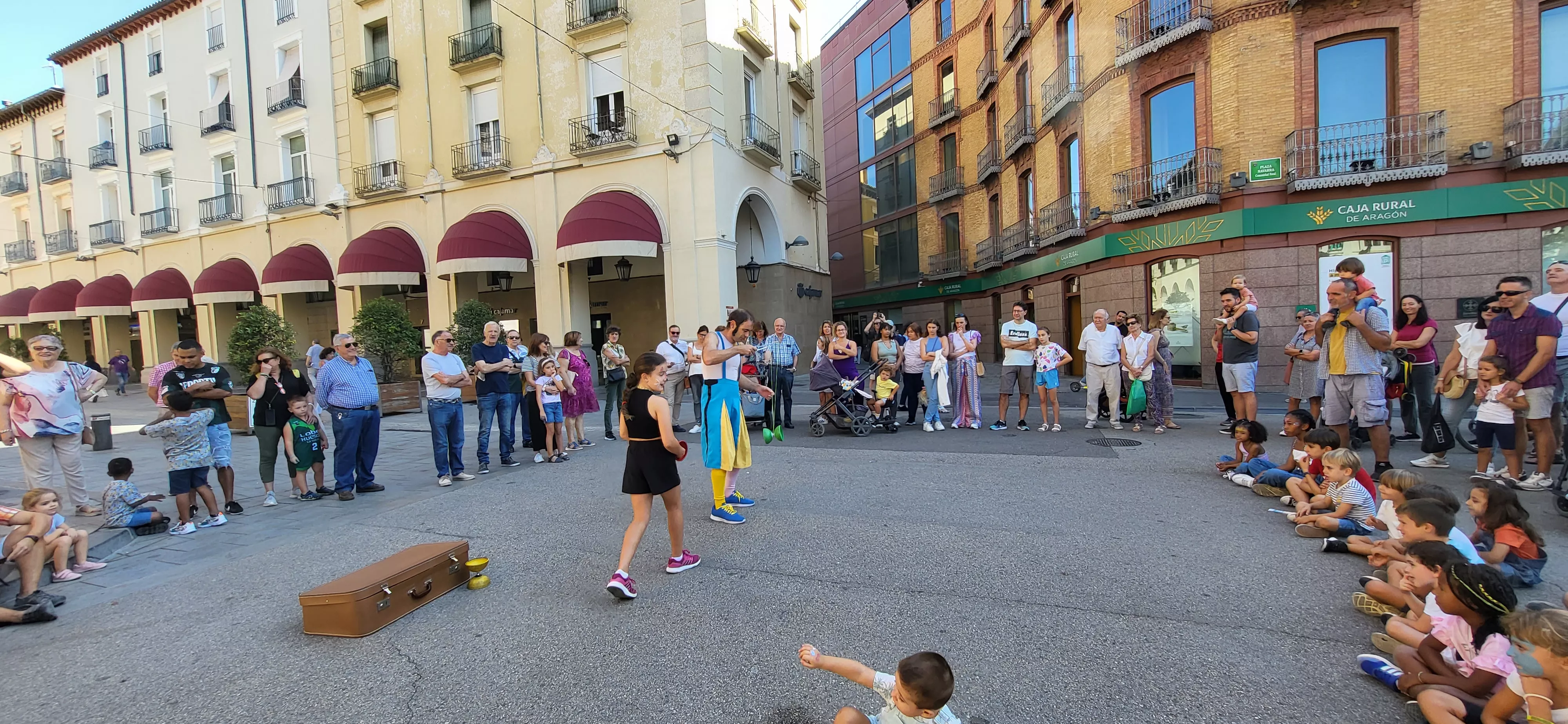 Feria de Entidades celebrada en Huesca. Foto: Mercedes Manterola
