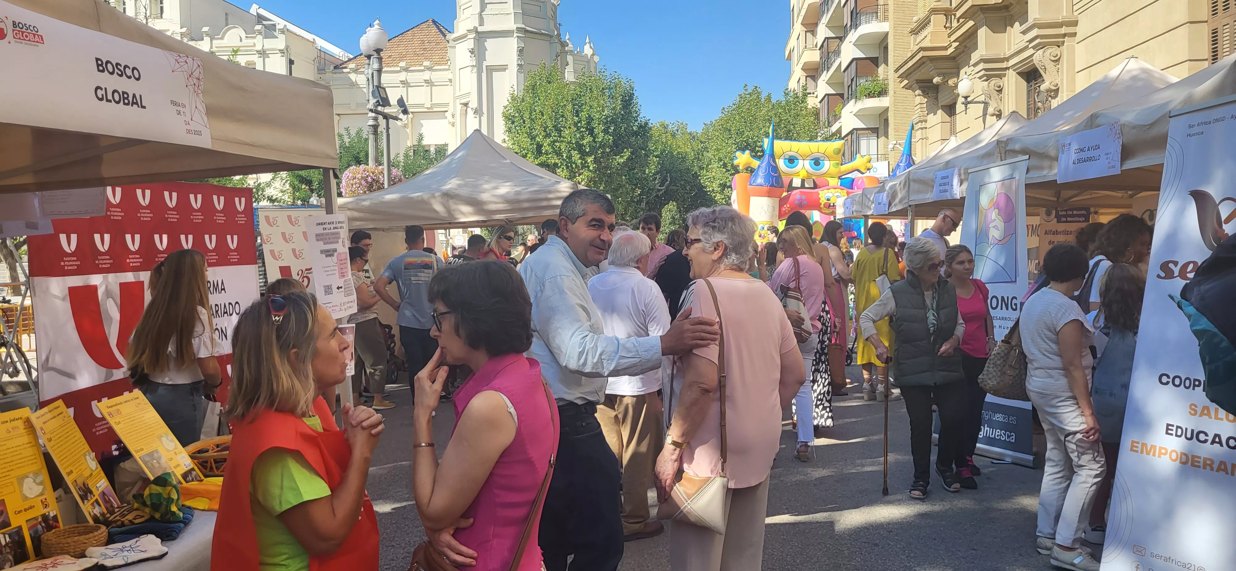Feria de Entidades celebrada en Huesca. Foto: Mercedes Manterola