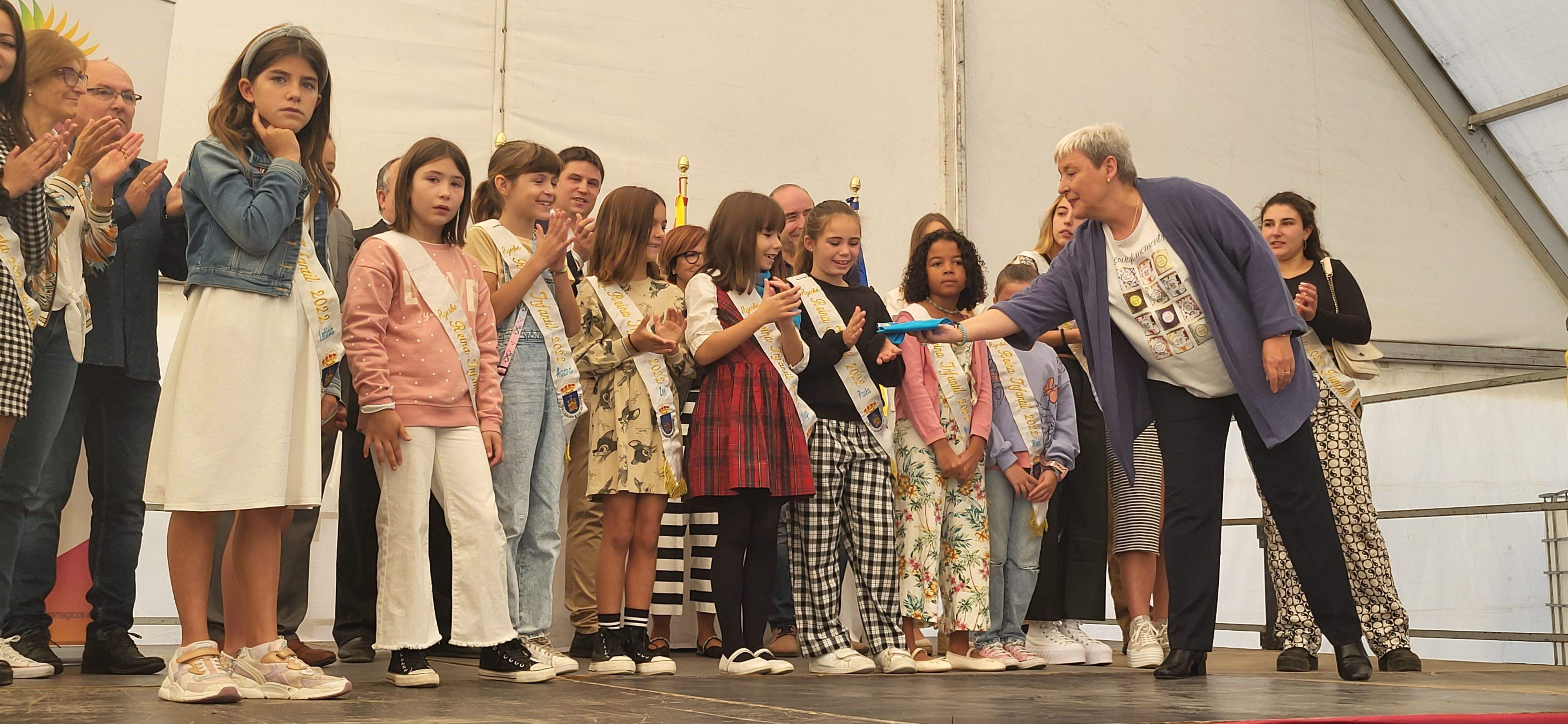 Pañoleta para los niños que no han cumplido un año desde la última feria. Foto Myriam Martínez