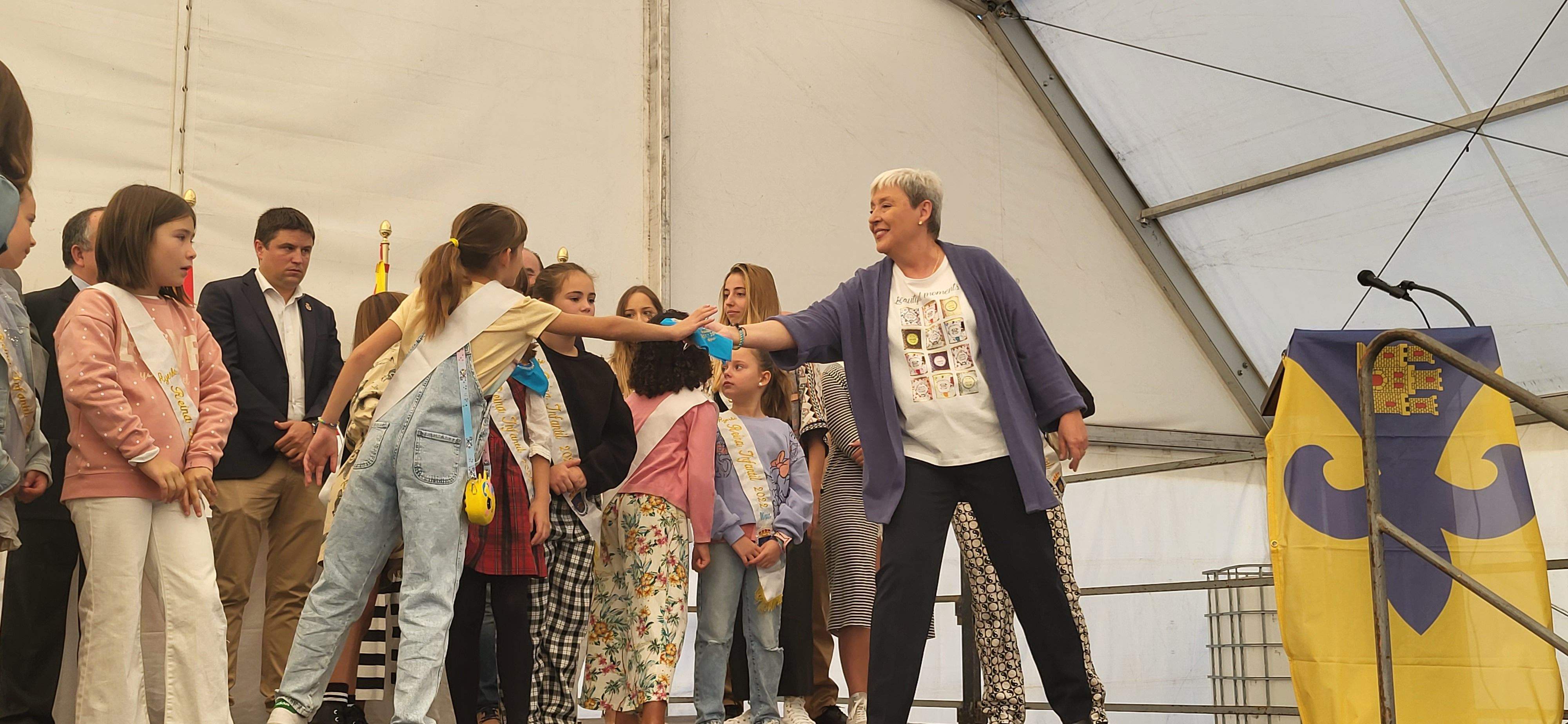 Pañoleta para los niños que no han cumplido un año desde la última feria. Foto Myriam Martínez