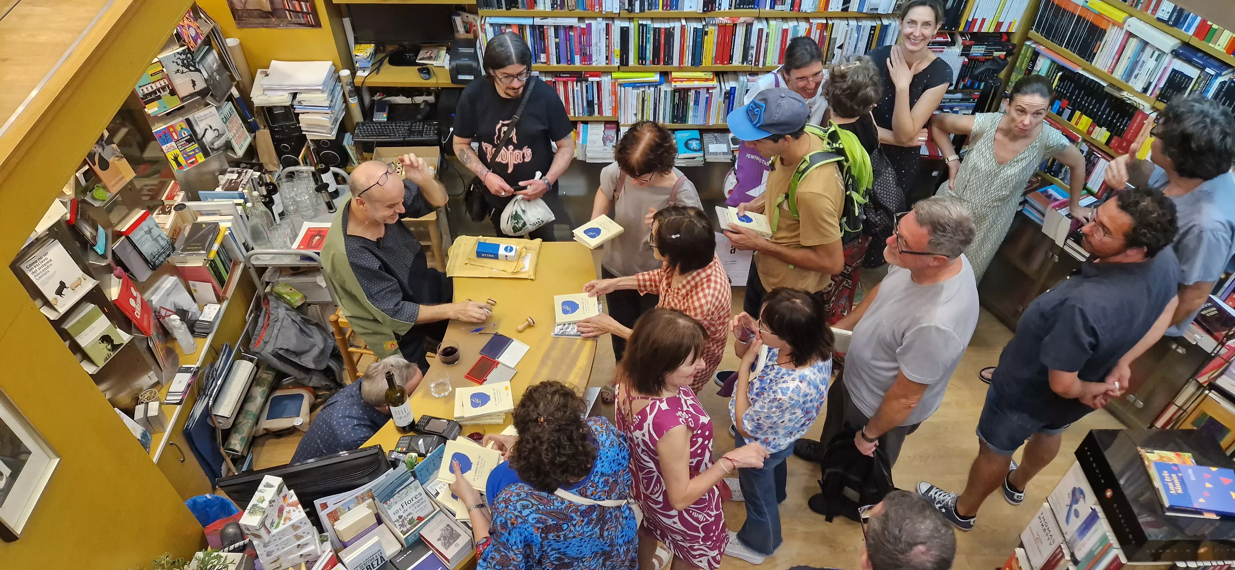 Exposición de Isidro Ferrer en la Anónima sobre El libro del té de Kakuzo Okakura. Foto Myriam Martínez Exposición de Isidro Ferrer en la Anónima sobre El libro del té de Kakuzo Okakura. Foto Myriam Martínez