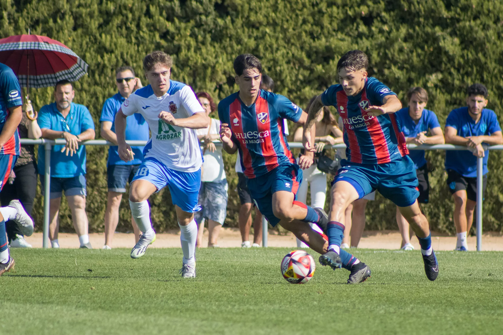 Un momento del Huesca B 1-2 CD Fuentes. Foto: SDH Un momento del Huesca B 1-2 CD Fuentes. Foto: SDH