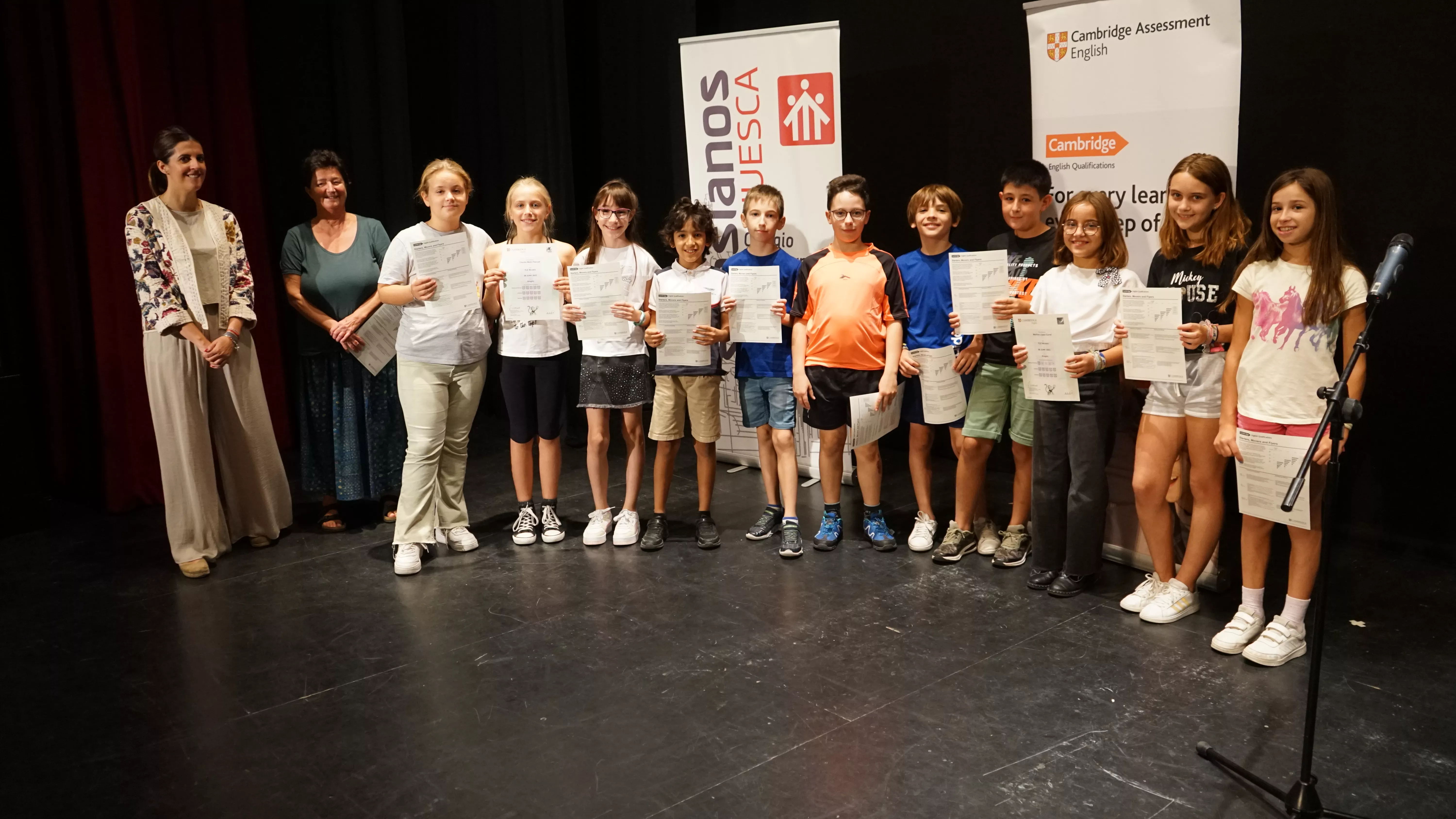 Entrega de los certificados de Cambridge