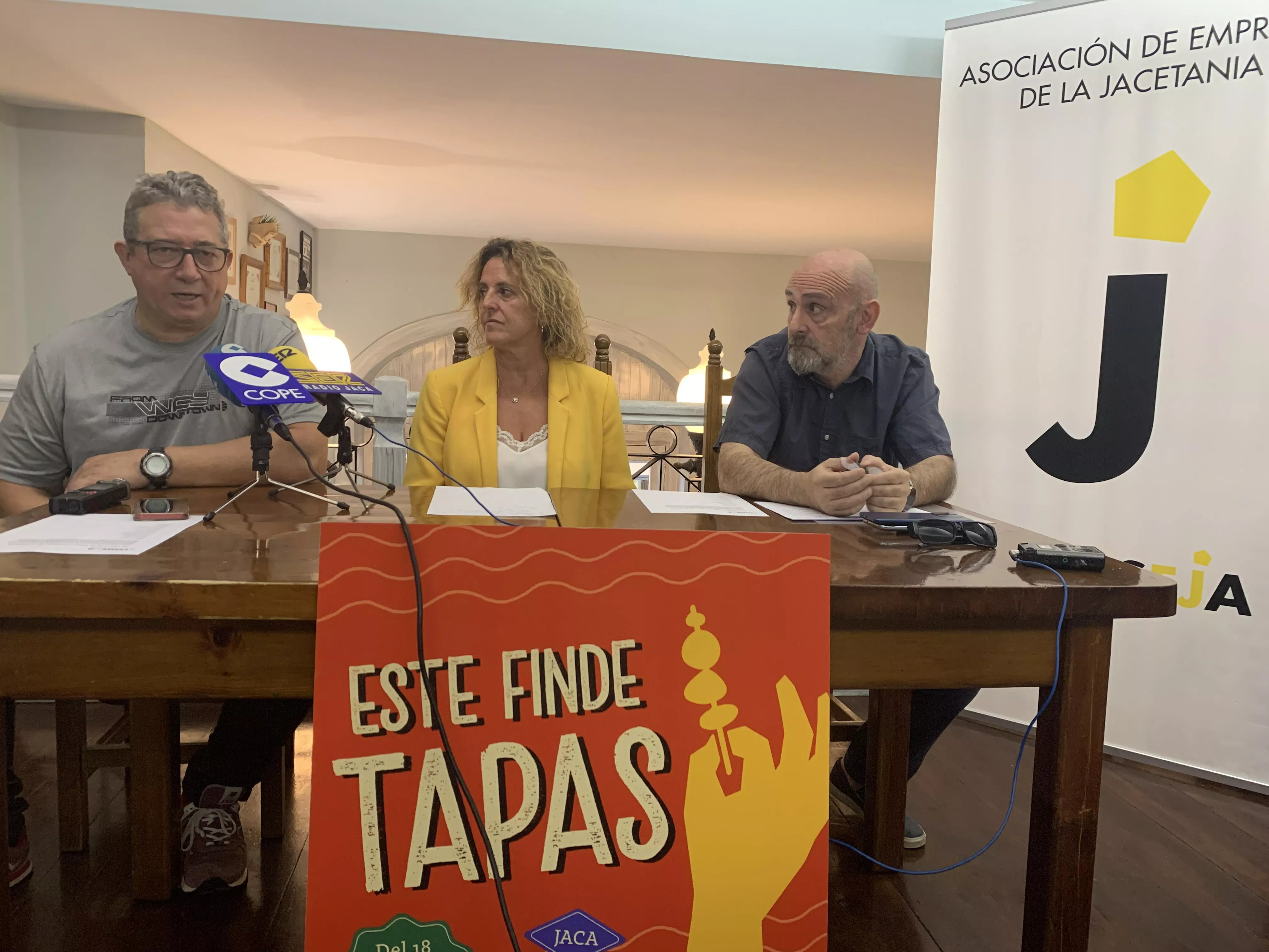 Presentación del concurso de tapas y cazoletas de Acomseja.