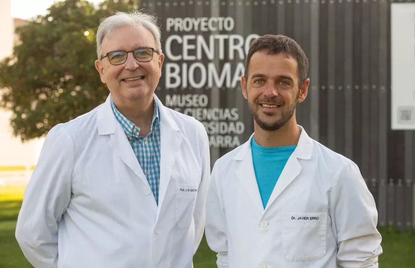 Los investigadores de la Universidad de Navarra García Mina y Erro.
