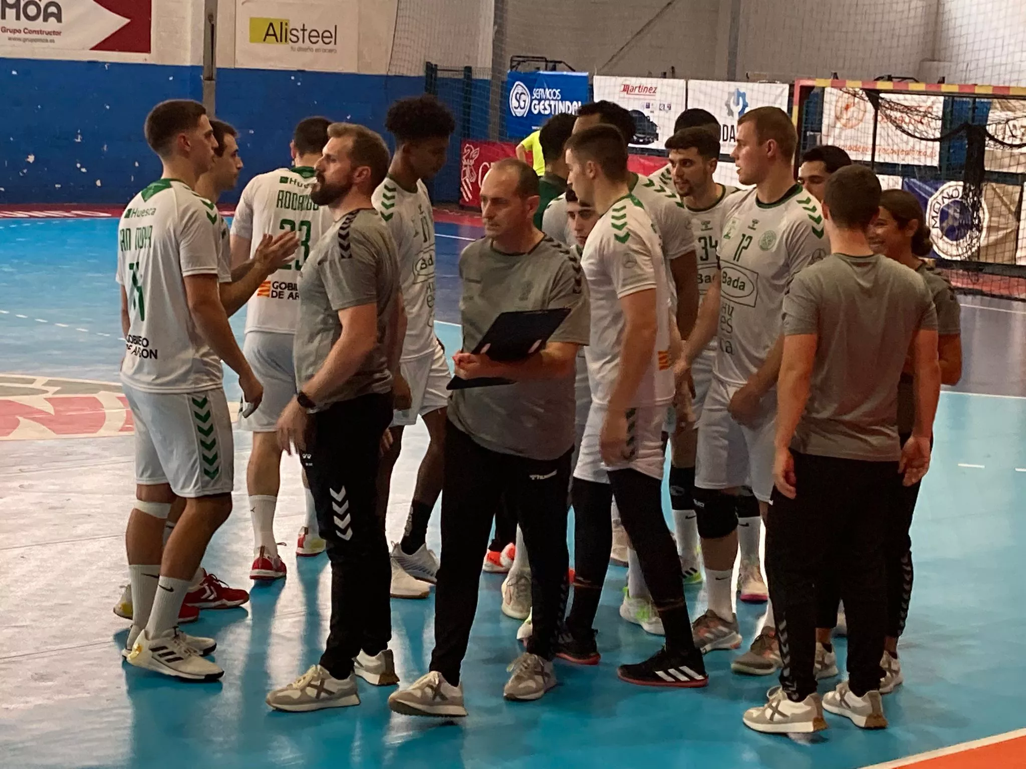 El equipo, con José Nolasco y Fernando Pérez El equipo, con José Nolasco y Fernando Pérez