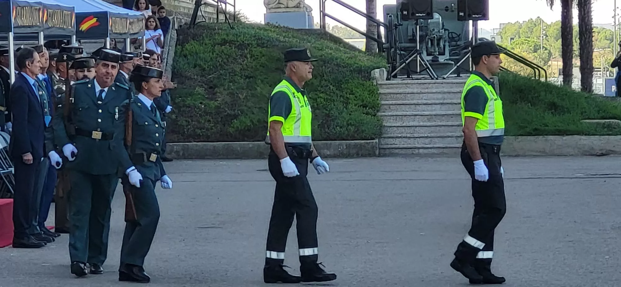 Festividad de la Virgen del Pilar en el Acuartelamiento Alcoraz de la Guardia Civil en Huesca