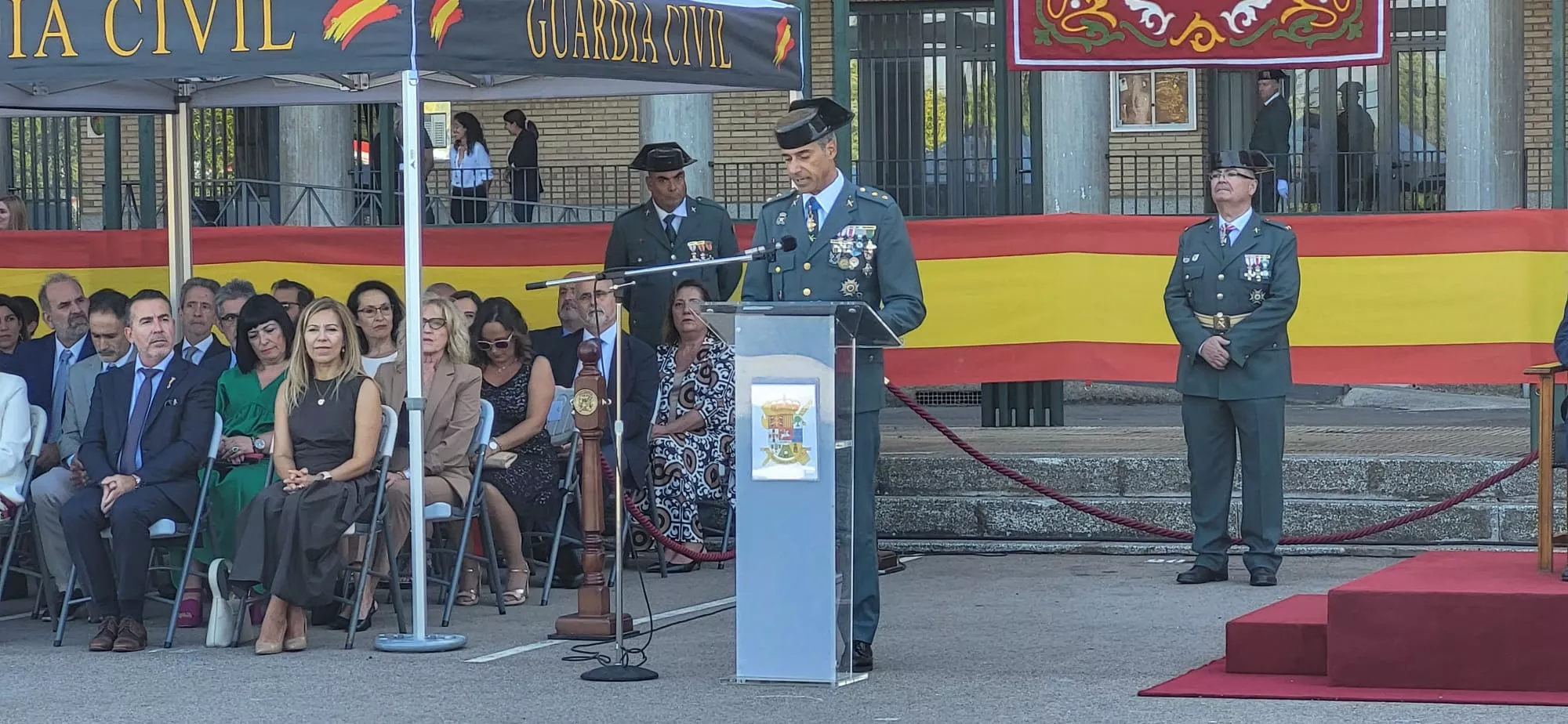 Festividad de la Virgen del Pilar en el Acuartelamiento Alcoraz de la Guardia Civil en Huesca