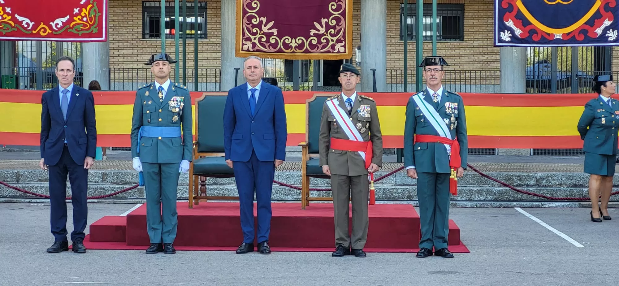 Festividad de la Virgen del Pilar en el Acuartelamiento Alcoraz de la Guardia Civil en Huesca