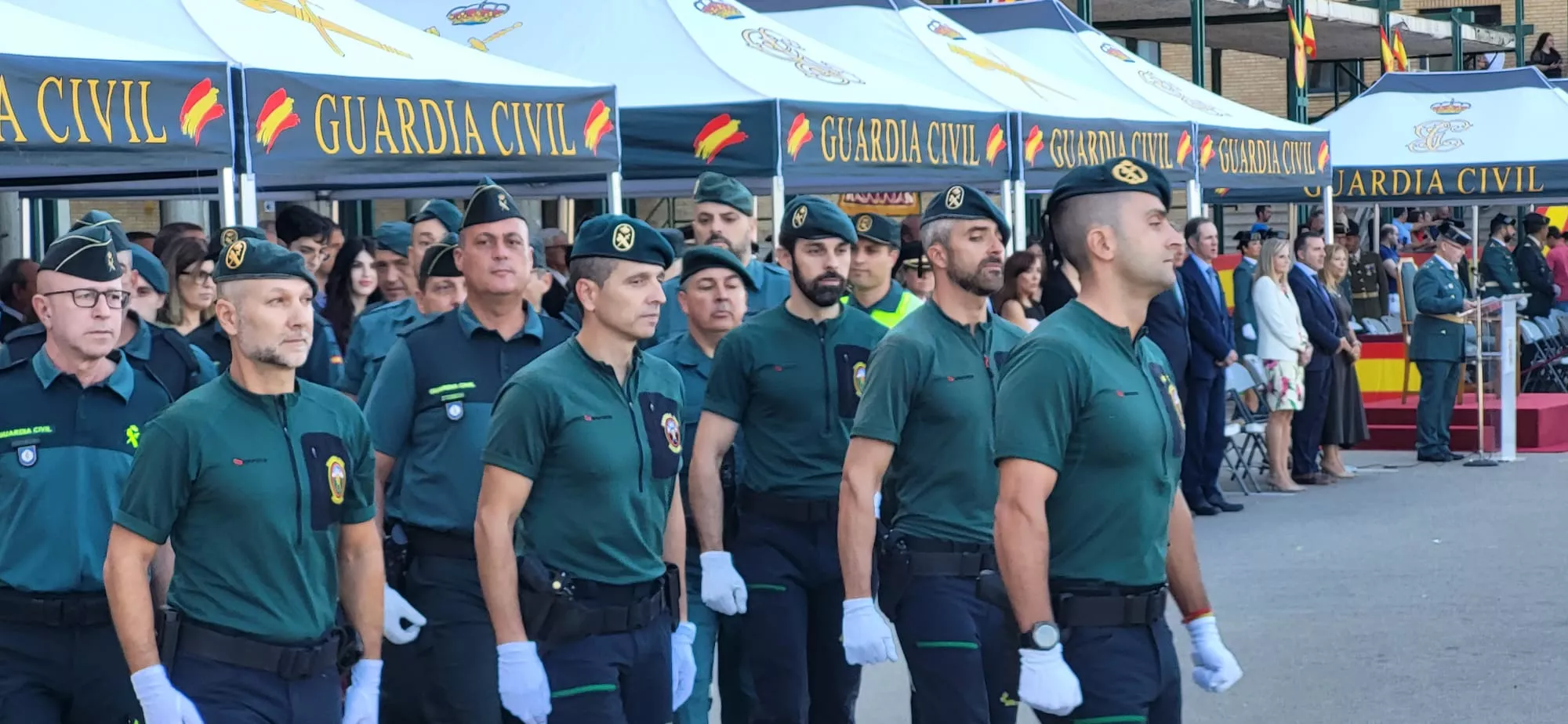 Festividad de la Virgen del Pilar en el Acuartelamiento Alcoraz de la Guardia Civil en Huesca