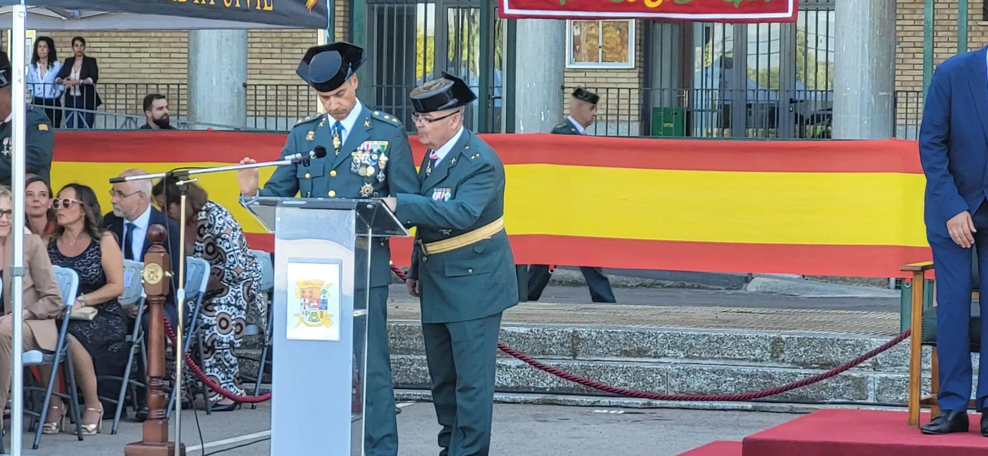 Festividad de la Virgen del Pilar en el Acuartelamiento Alcoraz de la Guardia Civil en Huesca