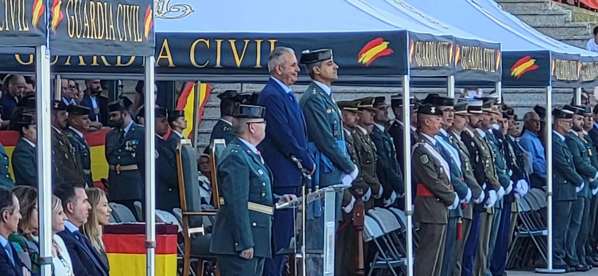 Festividad de la Virgen del Pilar en el Acuartelamiento Alcoraz de la Guardia Civil en Huesca