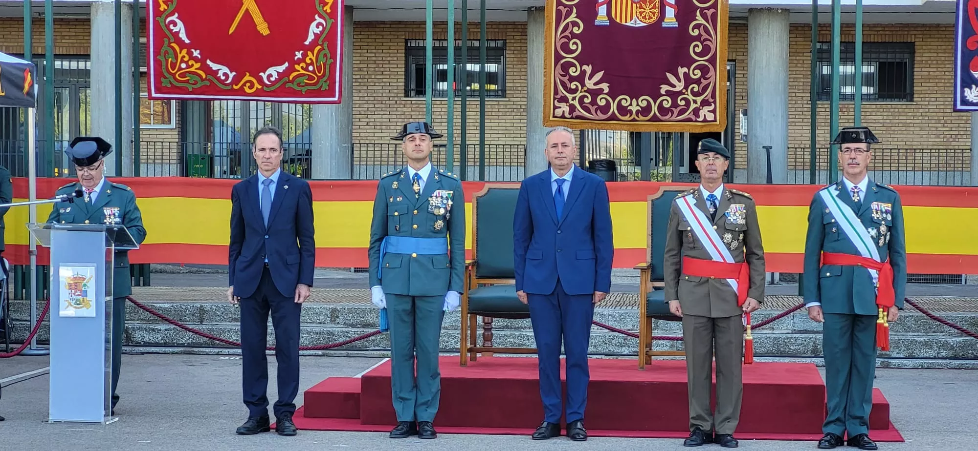 Festividad de la Virgen del Pilar en el Acuartelamiento Alcoraz de la Guardia Civil en Huesca