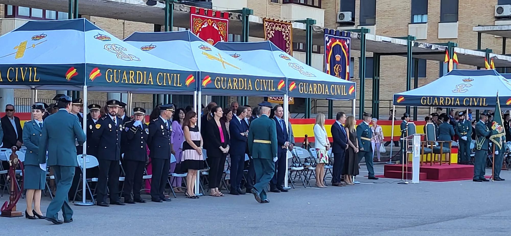 Festividad de la Virgen del Pilar en el Acuartelamiento Alcoraz de la Guardia Civil en Huesca