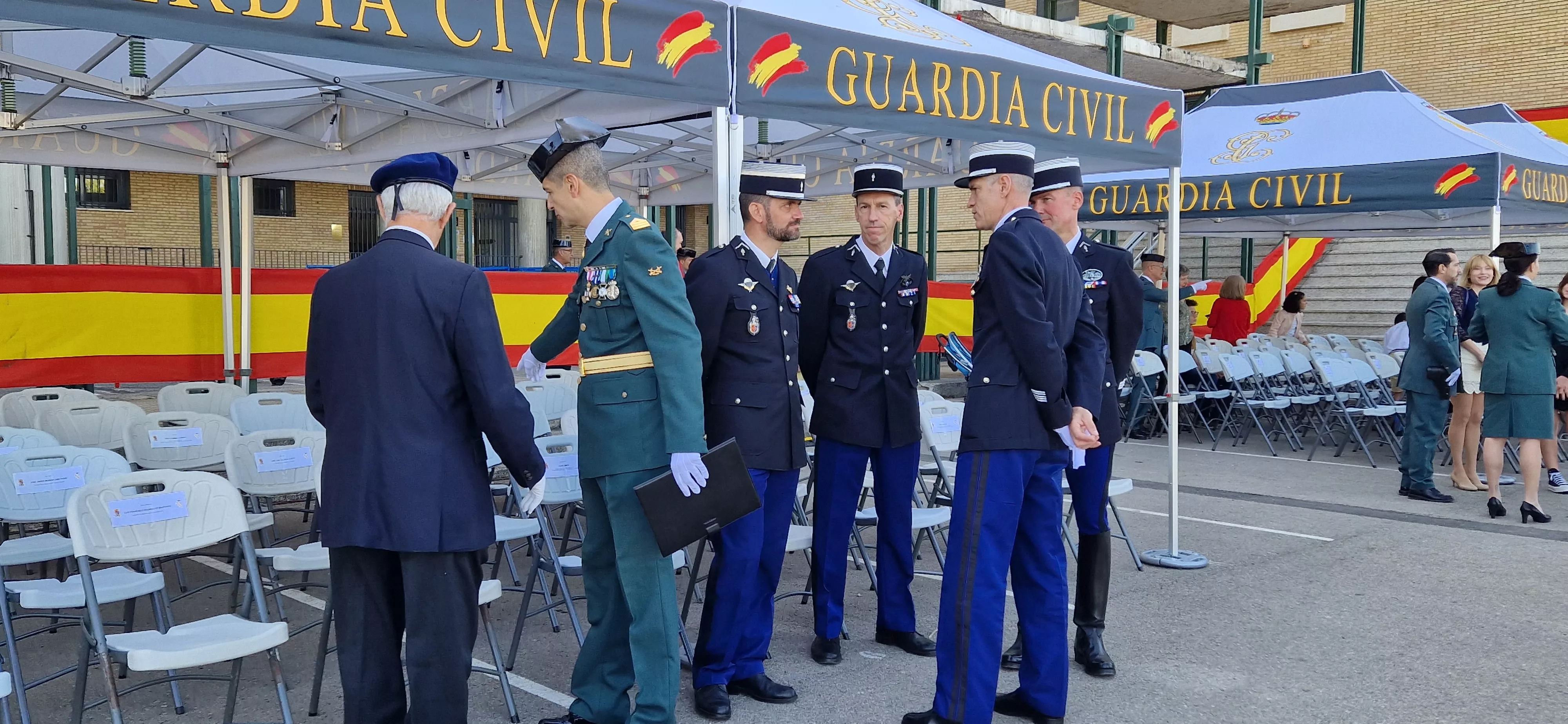 Festividad de la Virgen del Pilar en el Acuartelamiento Alcoraz de la Guardia Civil en Huesca. Foto Myriam Martínez