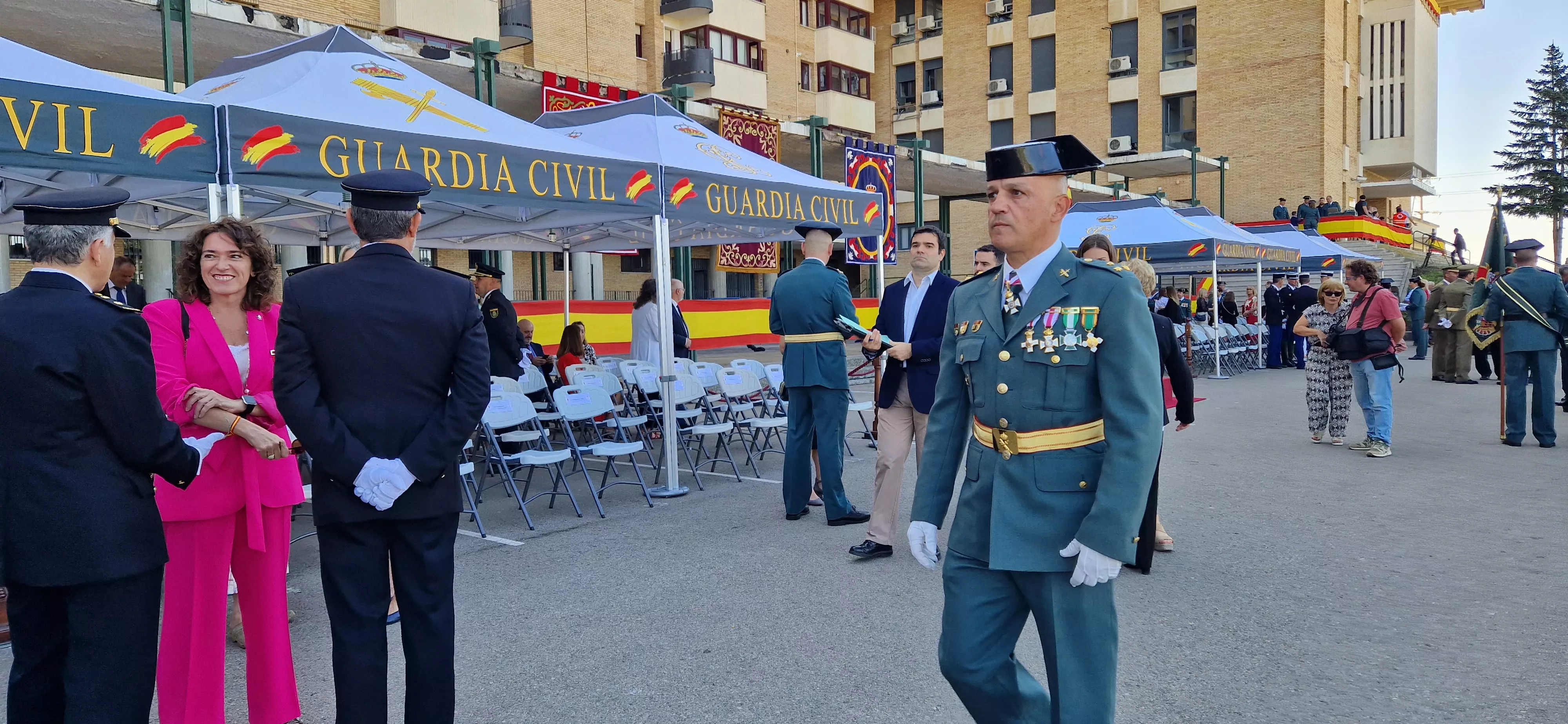 Festividad de la Virgen del Pilar en el Acuartelamiento Alcoraz de la Guardia Civil en Huesca. Foto Myriam Martínez