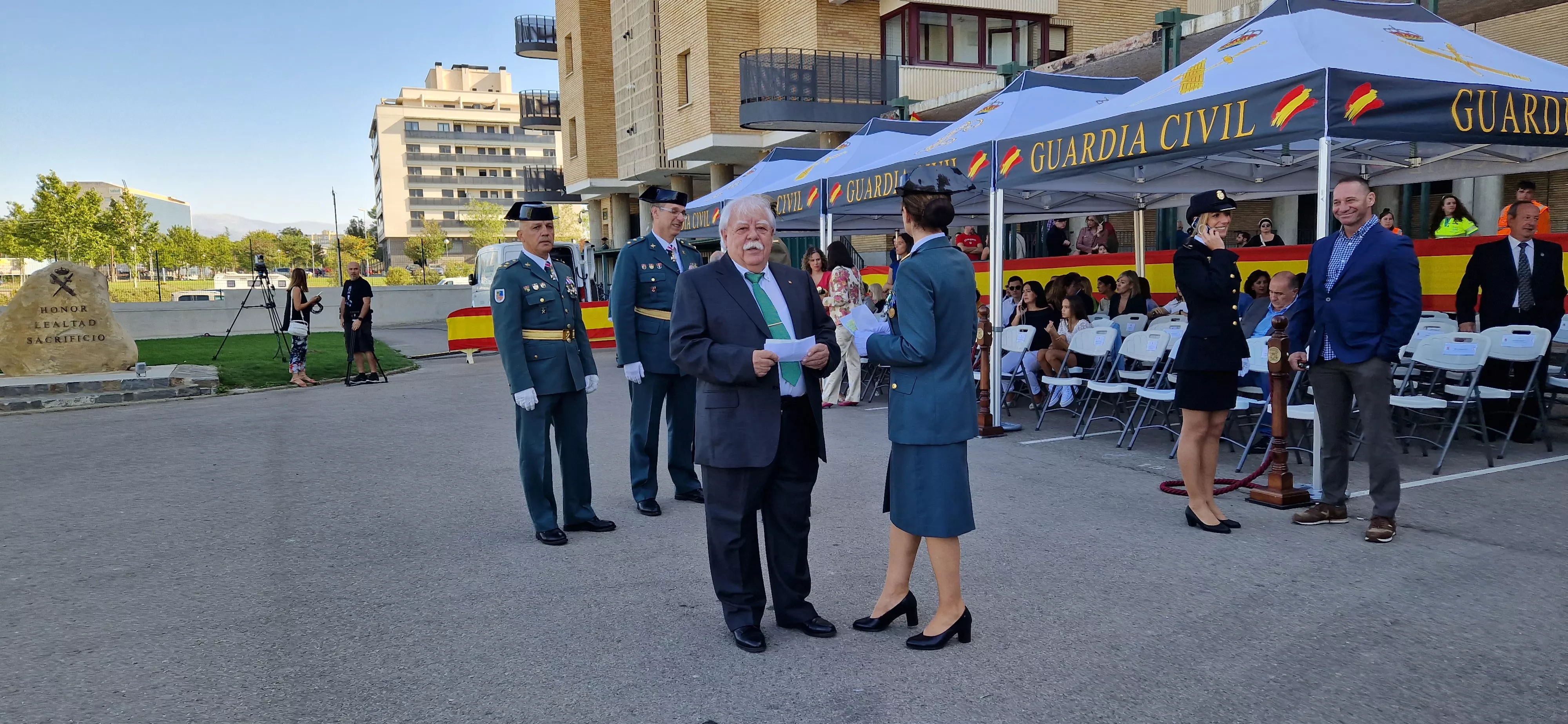 Festividad de la Virgen del Pilar en el Acuartelamiento Alcoraz de la Guardia Civil en Huesca. Foto Myriam Martínez