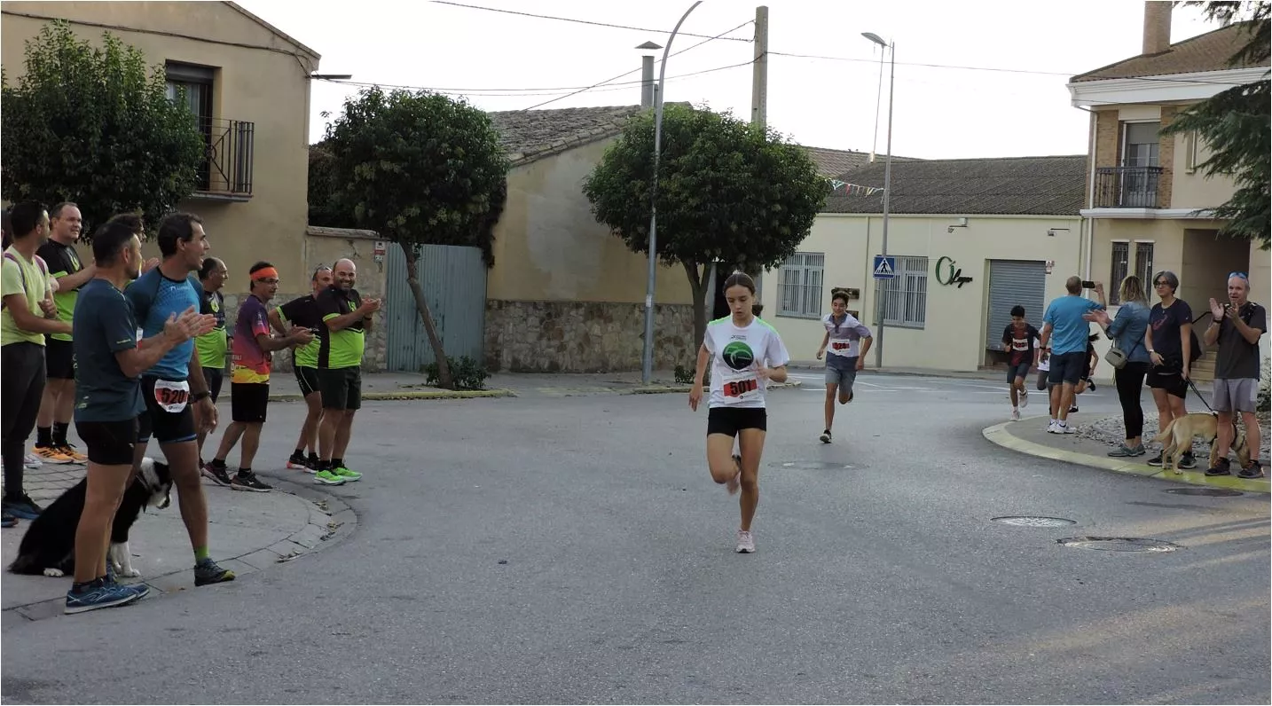 Aitana en cabeza primera vuelta 12 13 años