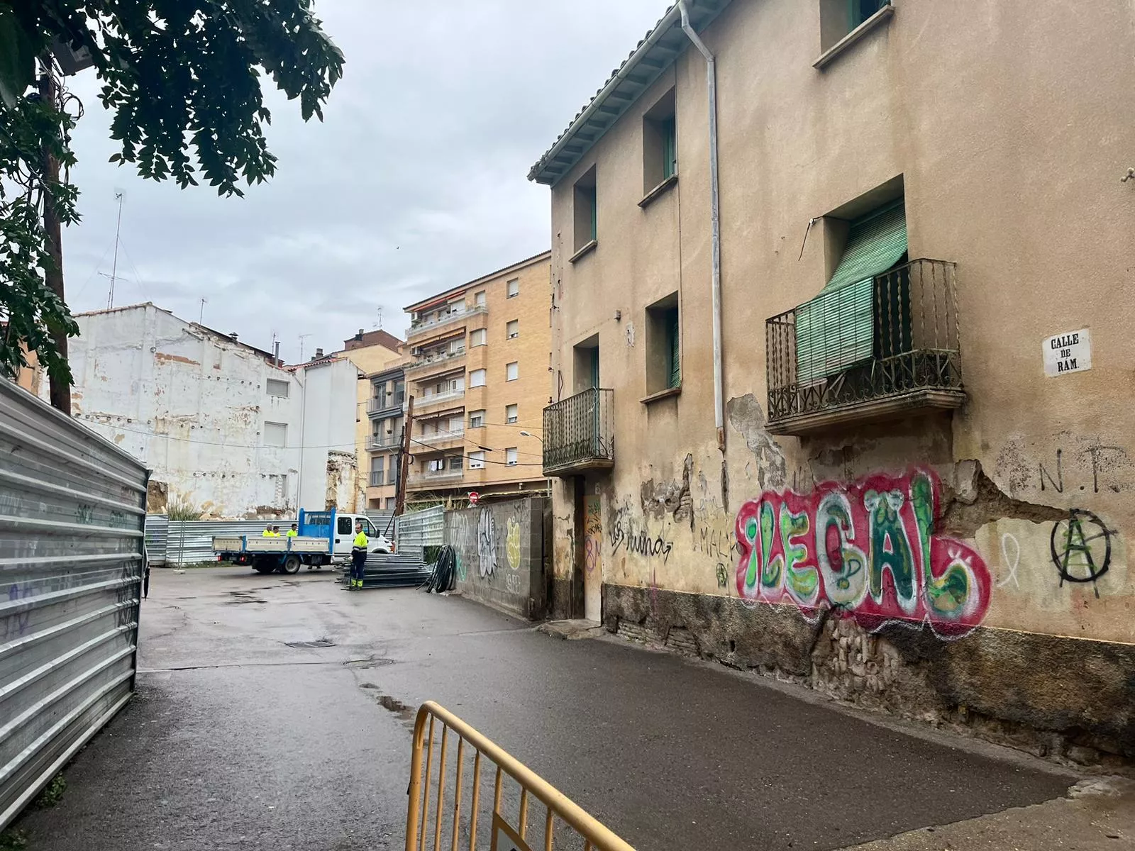Preparativos para desamiantar el edificio de San Félix y San Voto
