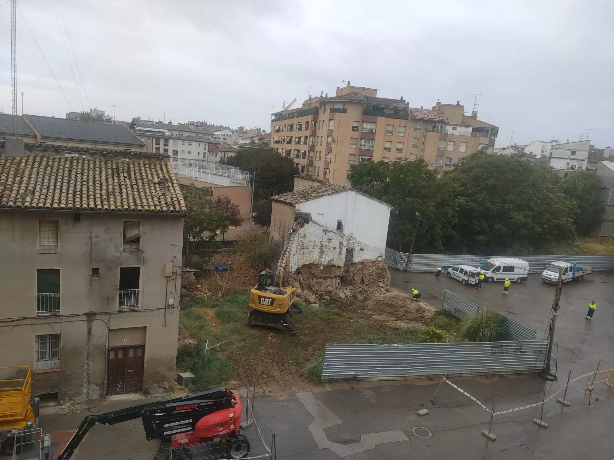 Demolición en la Plaza de San Félix y San Voto