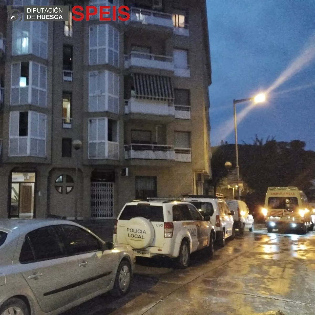 Vivienda de Monzón donde ha sido auxiliados un hombre mayor tras sufrir una caída.