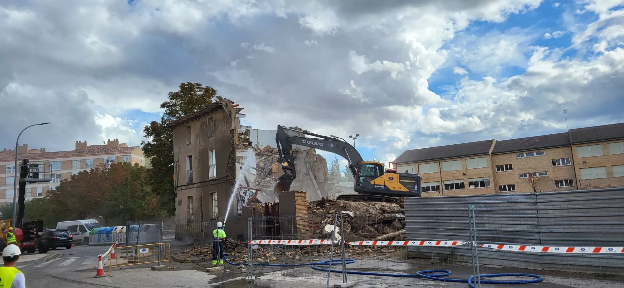 Final de la demolición en San Voto