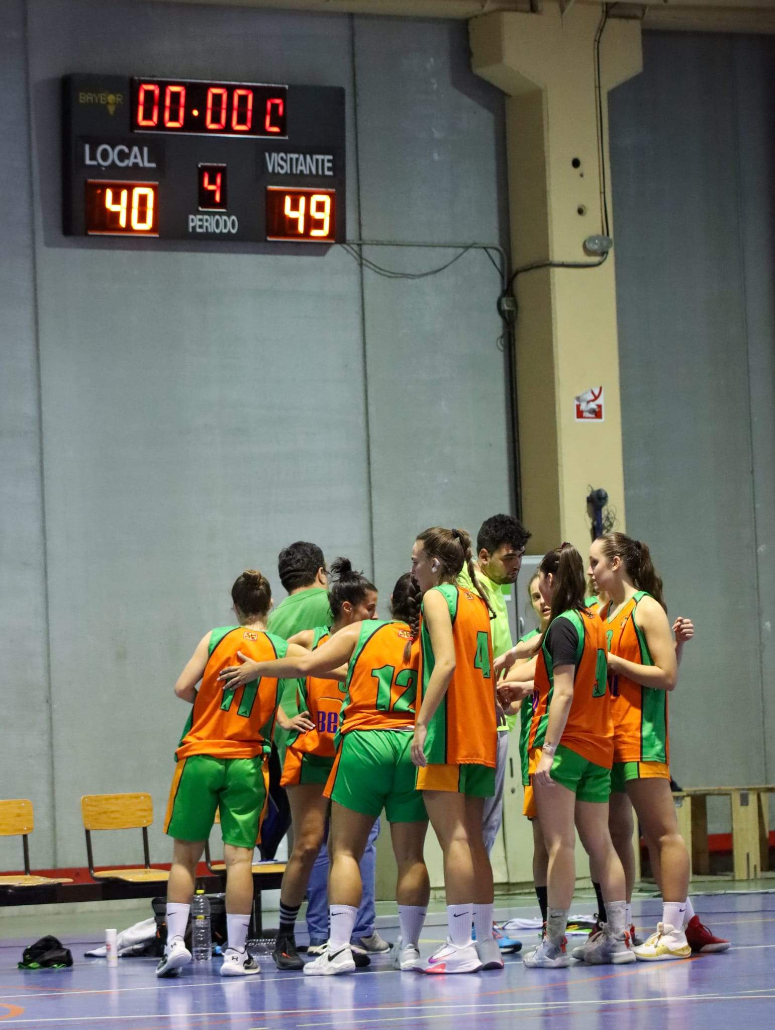 Las jugadoras del Beral Huesca La Magia celebran una victoria. Foto de archivo.