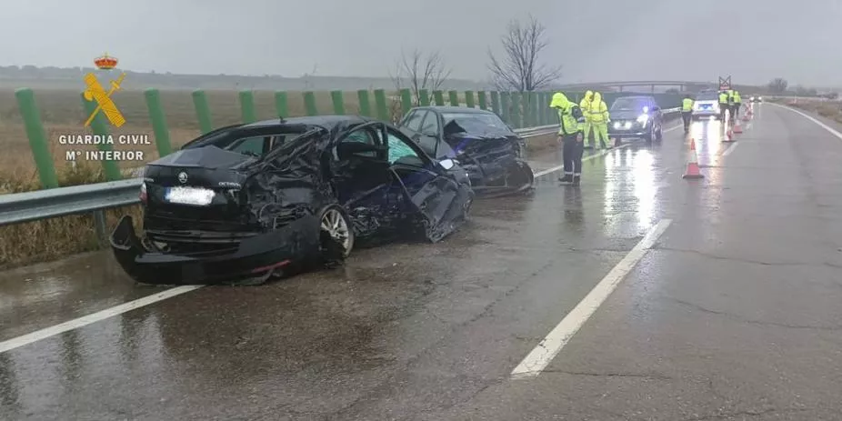 Imagen del accidente mortal ocurrido en la A-23, en Igriés, que ha puesto de luto a la Federación de Automovilismo..